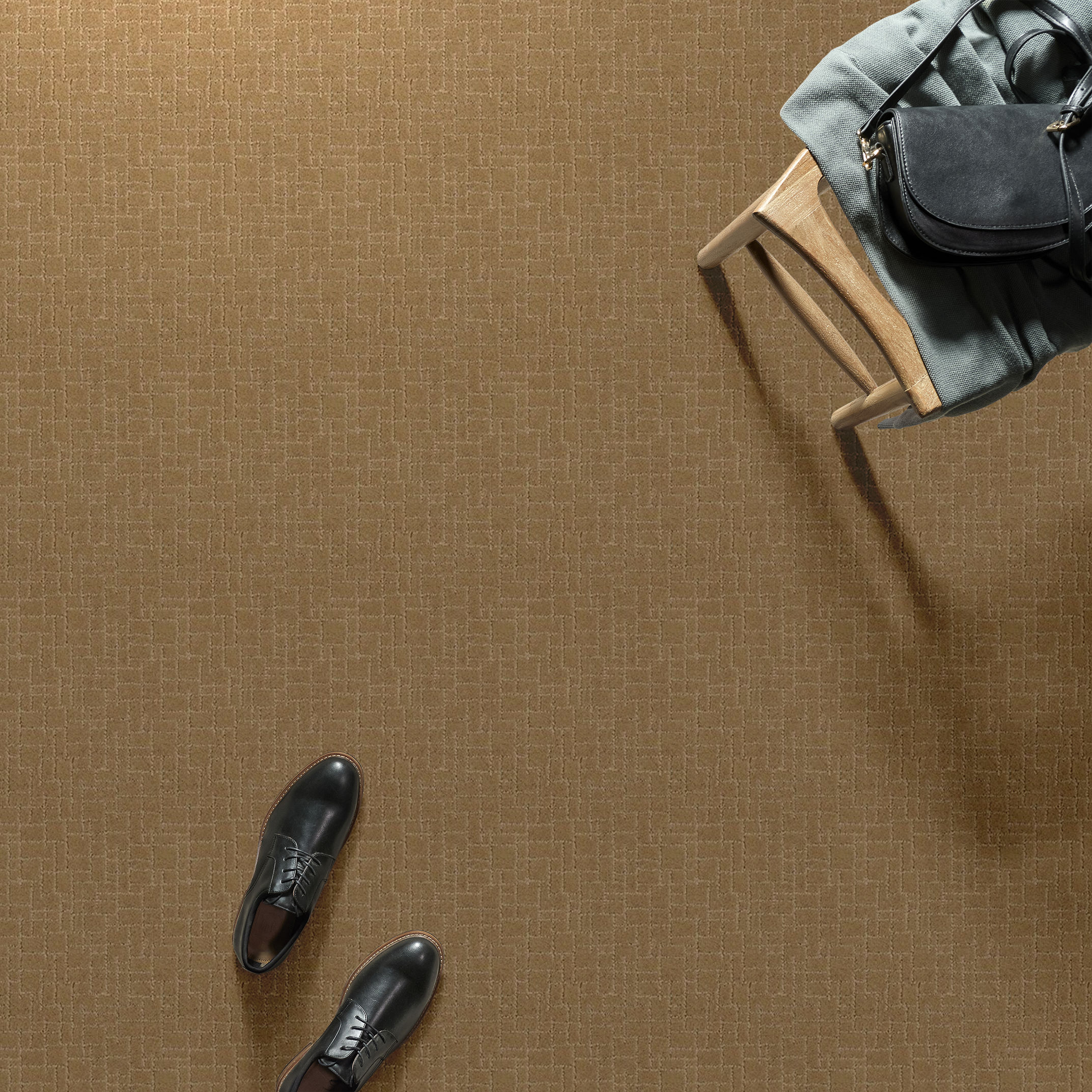 FAUX PAW GOLDEN STRAW ROOM