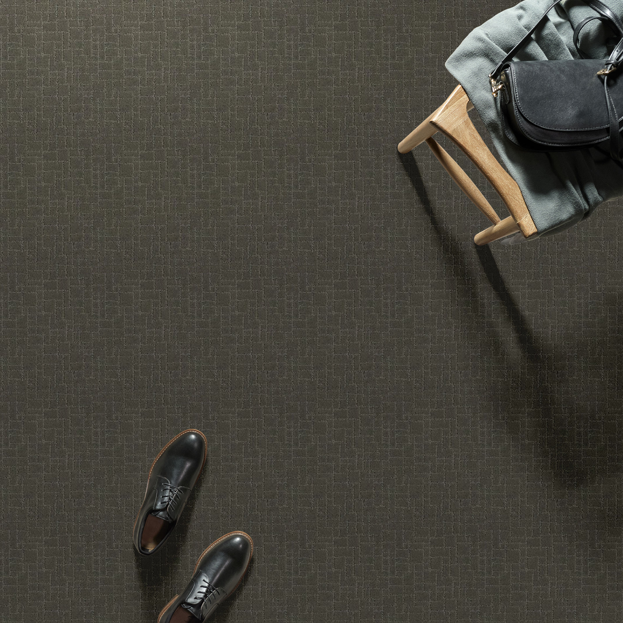 FAUX PAW SMOKED OYSTER ROOM