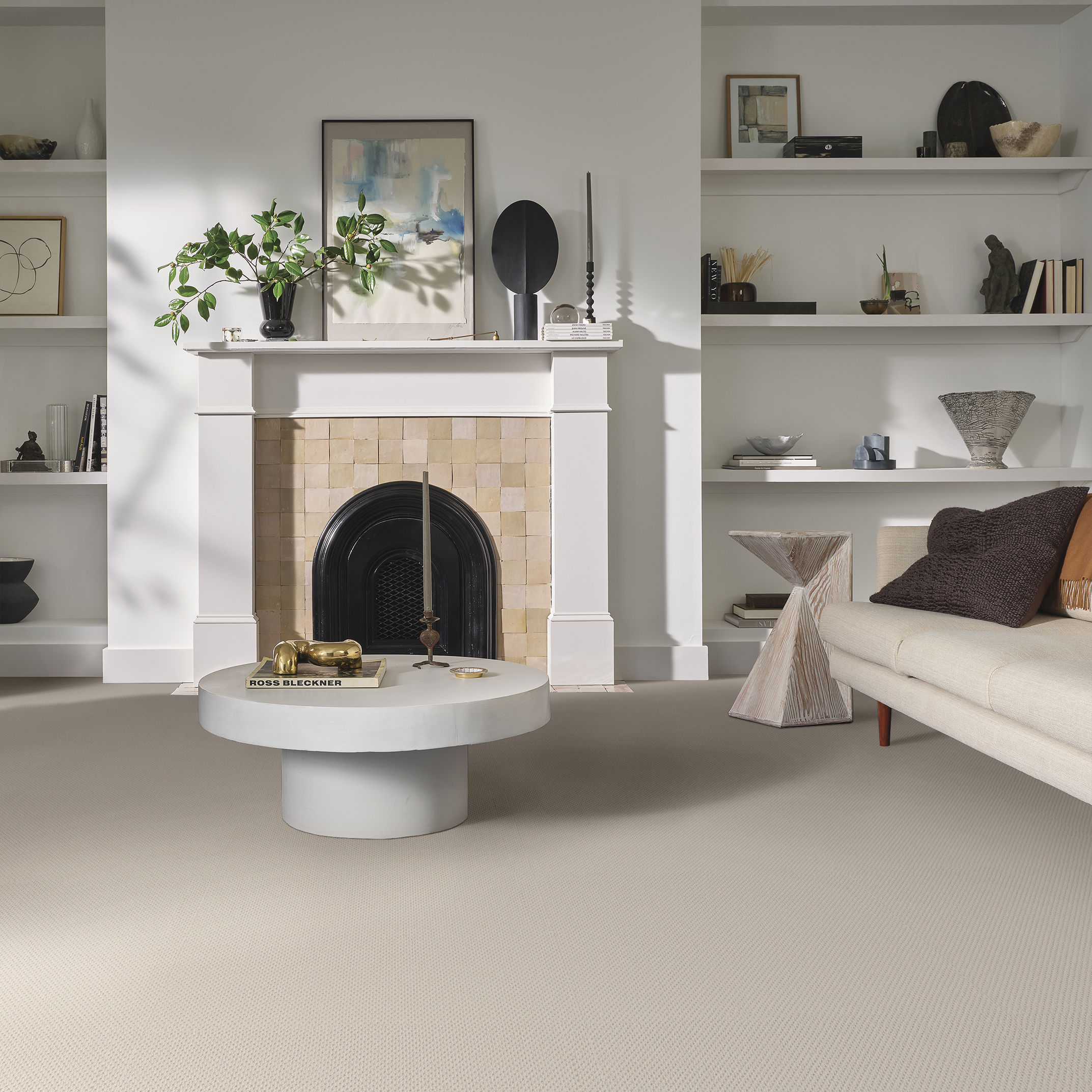 MERA WHITE BLUSH ROOM