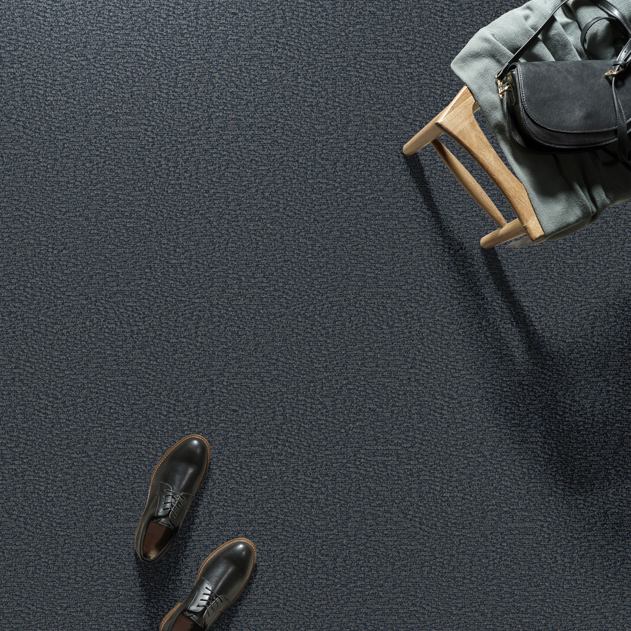 FUR-EVER HALE NAVY ROOM