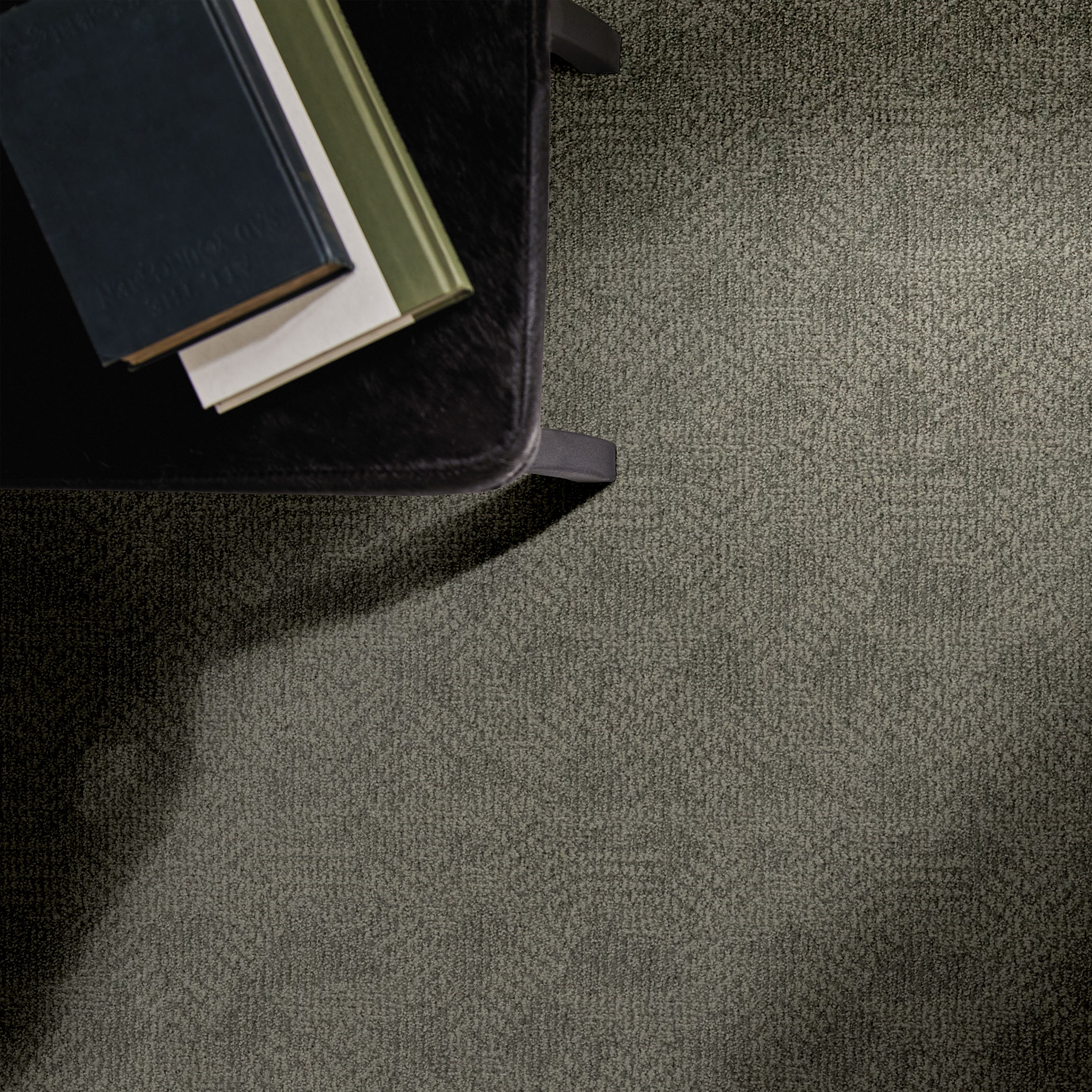 ARIO SCENIC DRIVE ROOM