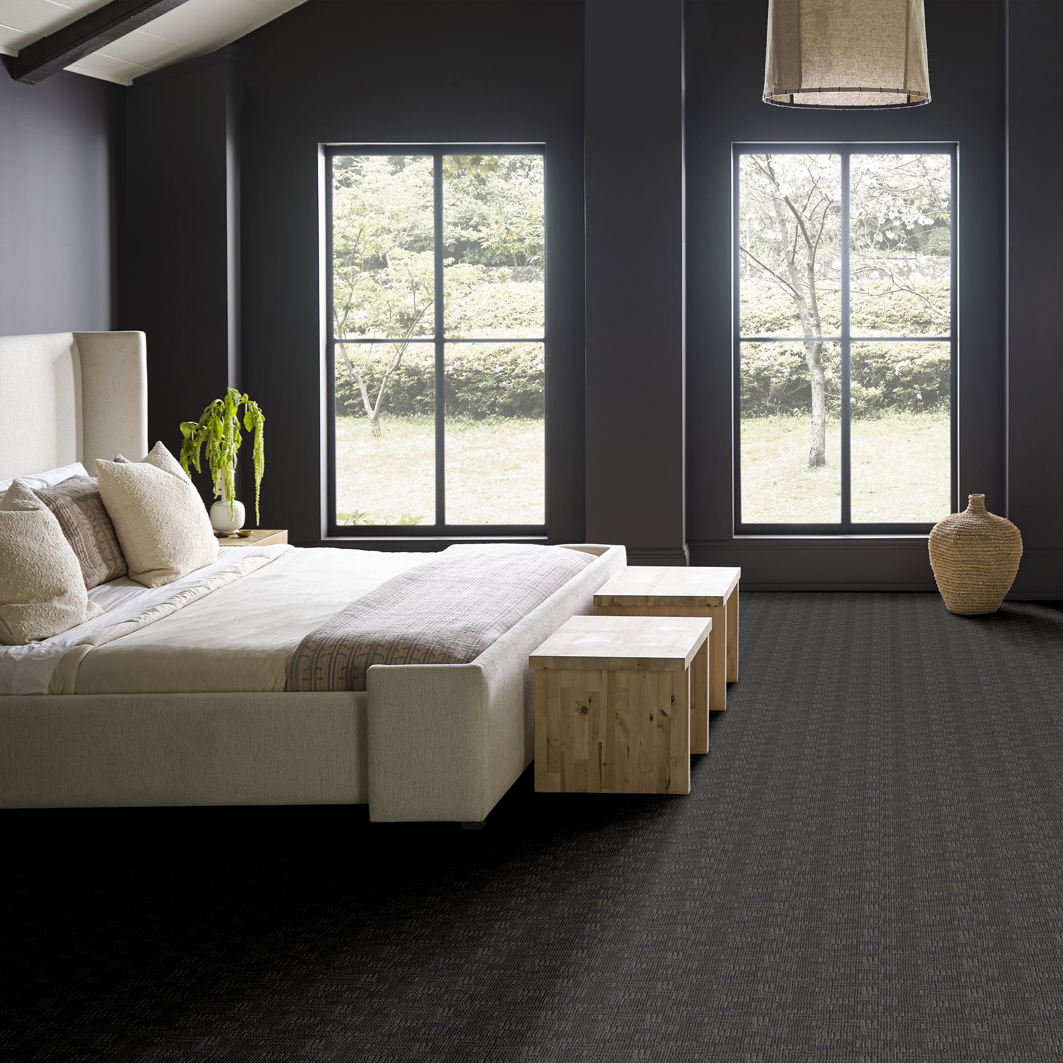 DIEGO DEEP SPACE ROOM