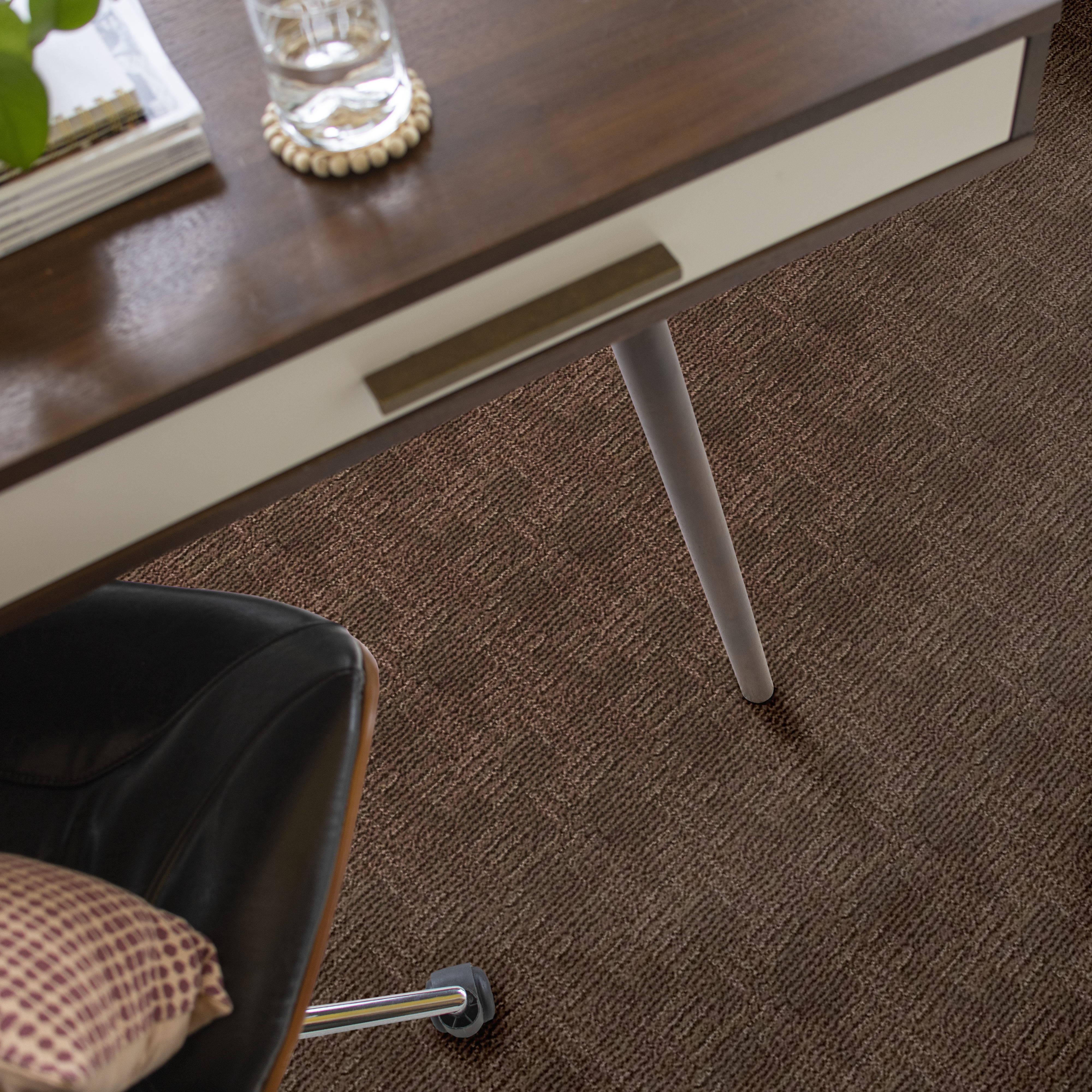 DIEGO FALLEN TIMBER ROOM in room