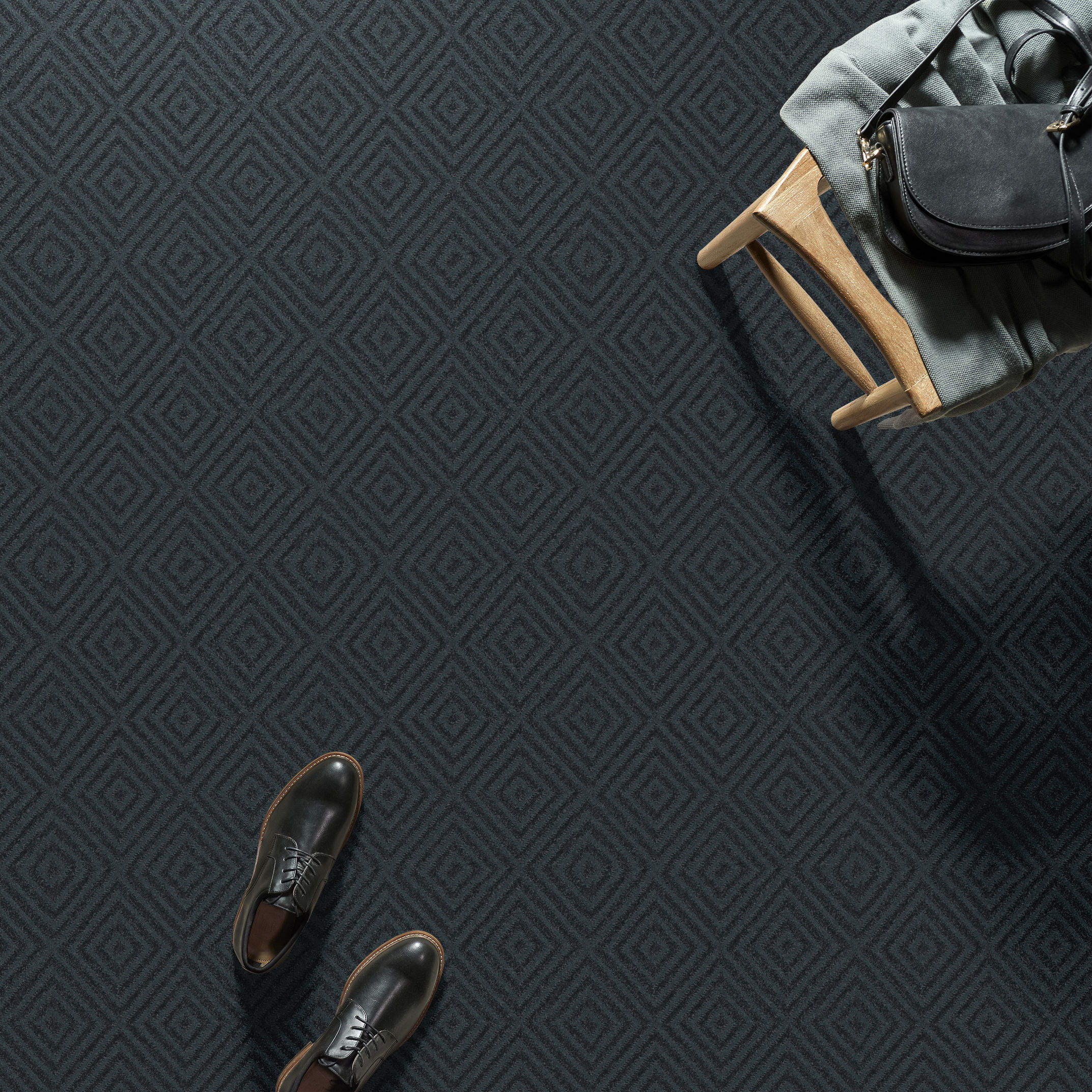 ARISTOCRAT SOLSTICE ROOM