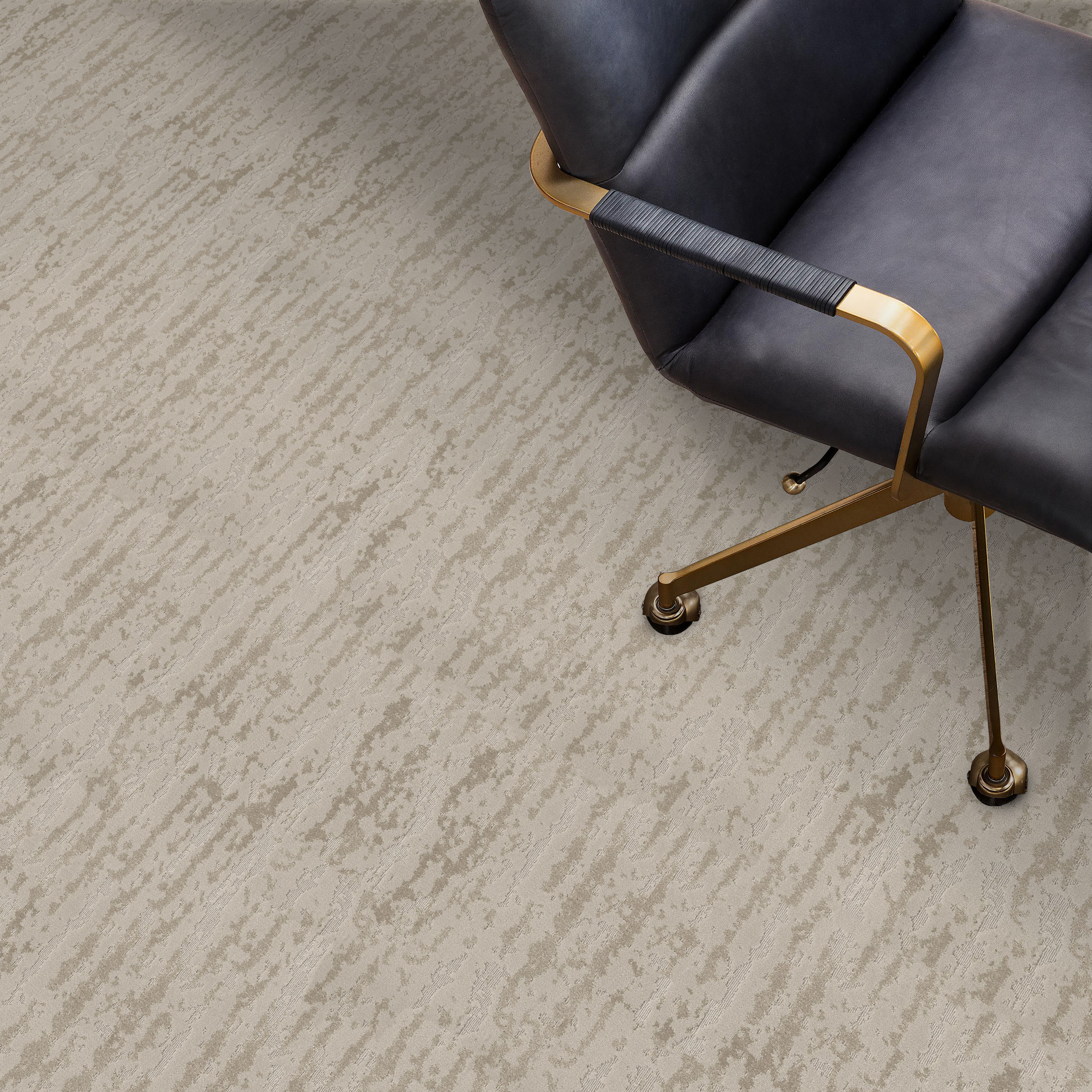 MING PRECIOUS ROOM in room