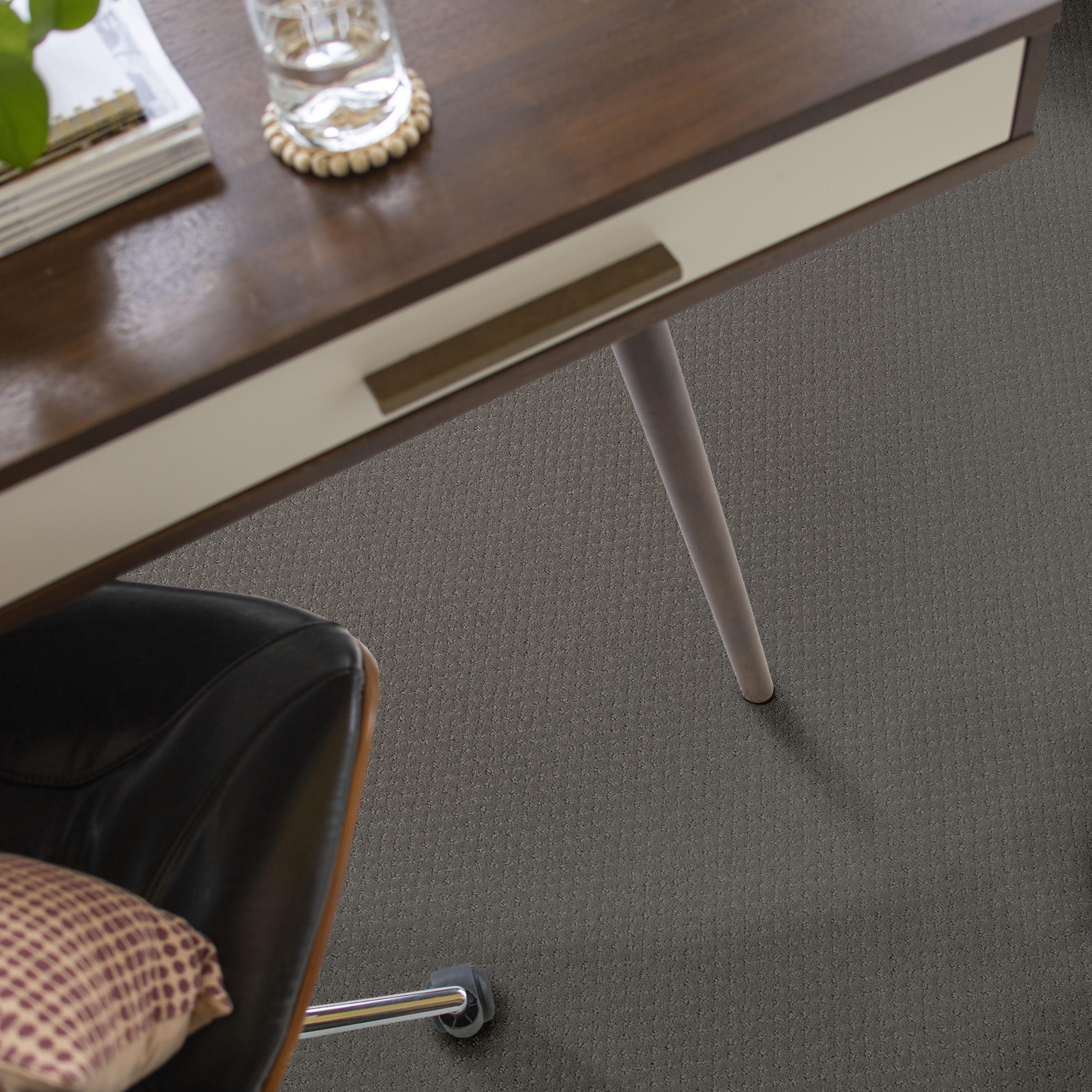 DEL VISTA PEBBLE BEACH ROOM