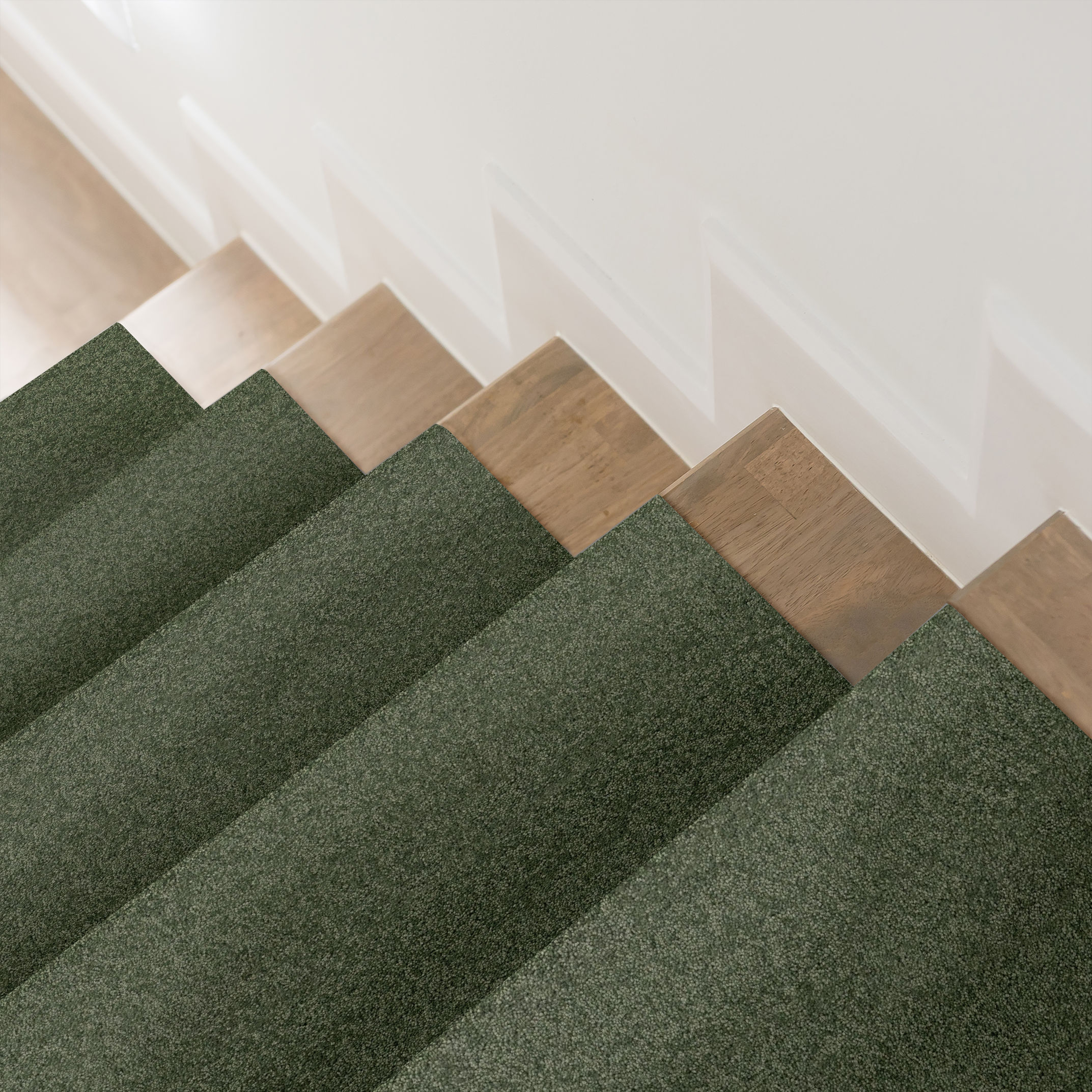 ENCHANTING BERYL ROOM