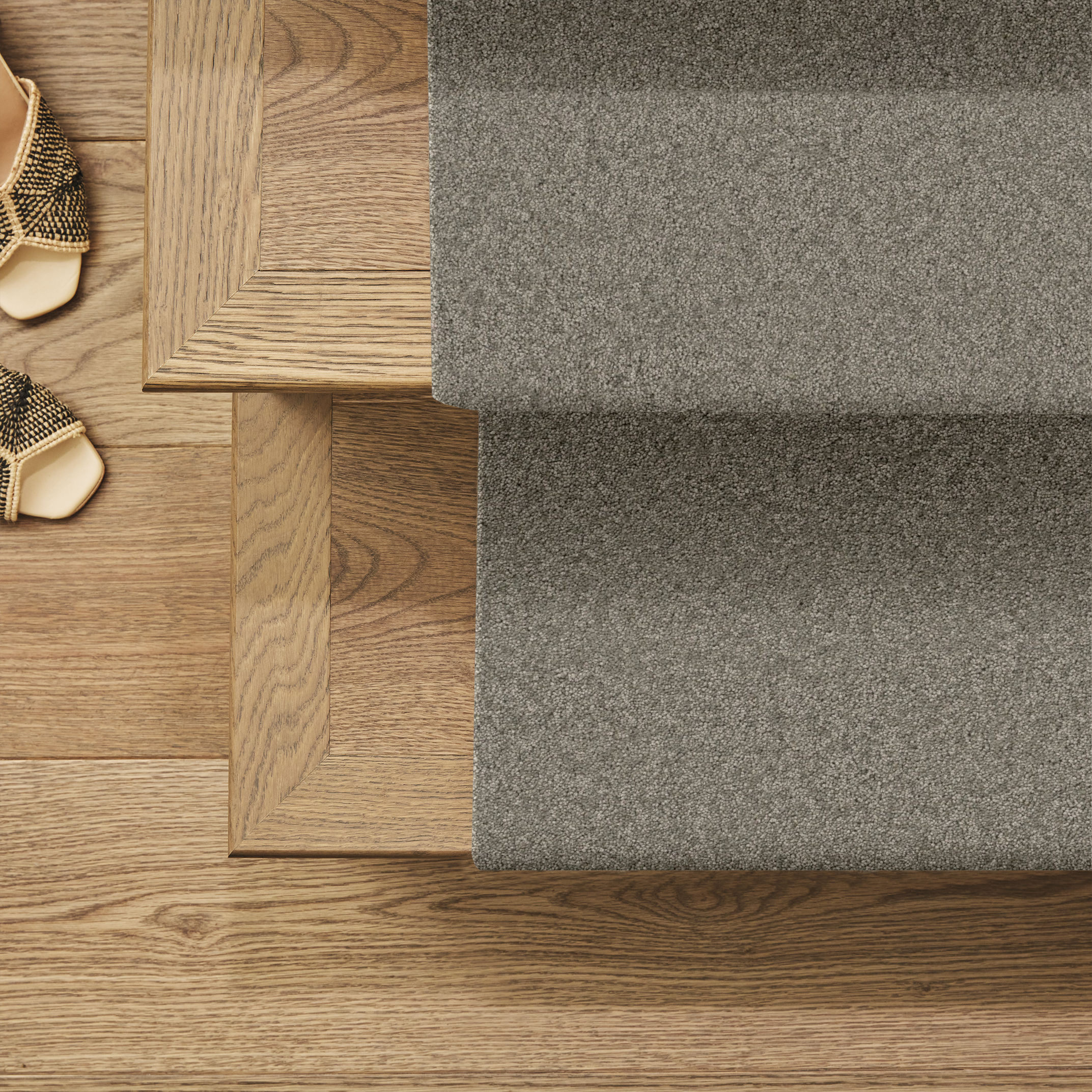 ENCHANTING LUNAR ROCK ROOM