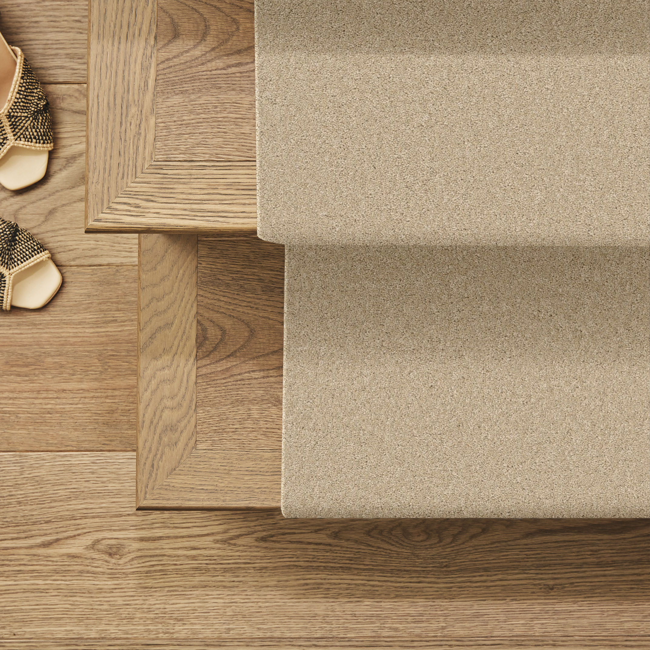 ENDURING CHARM PAPYRUS ROOM