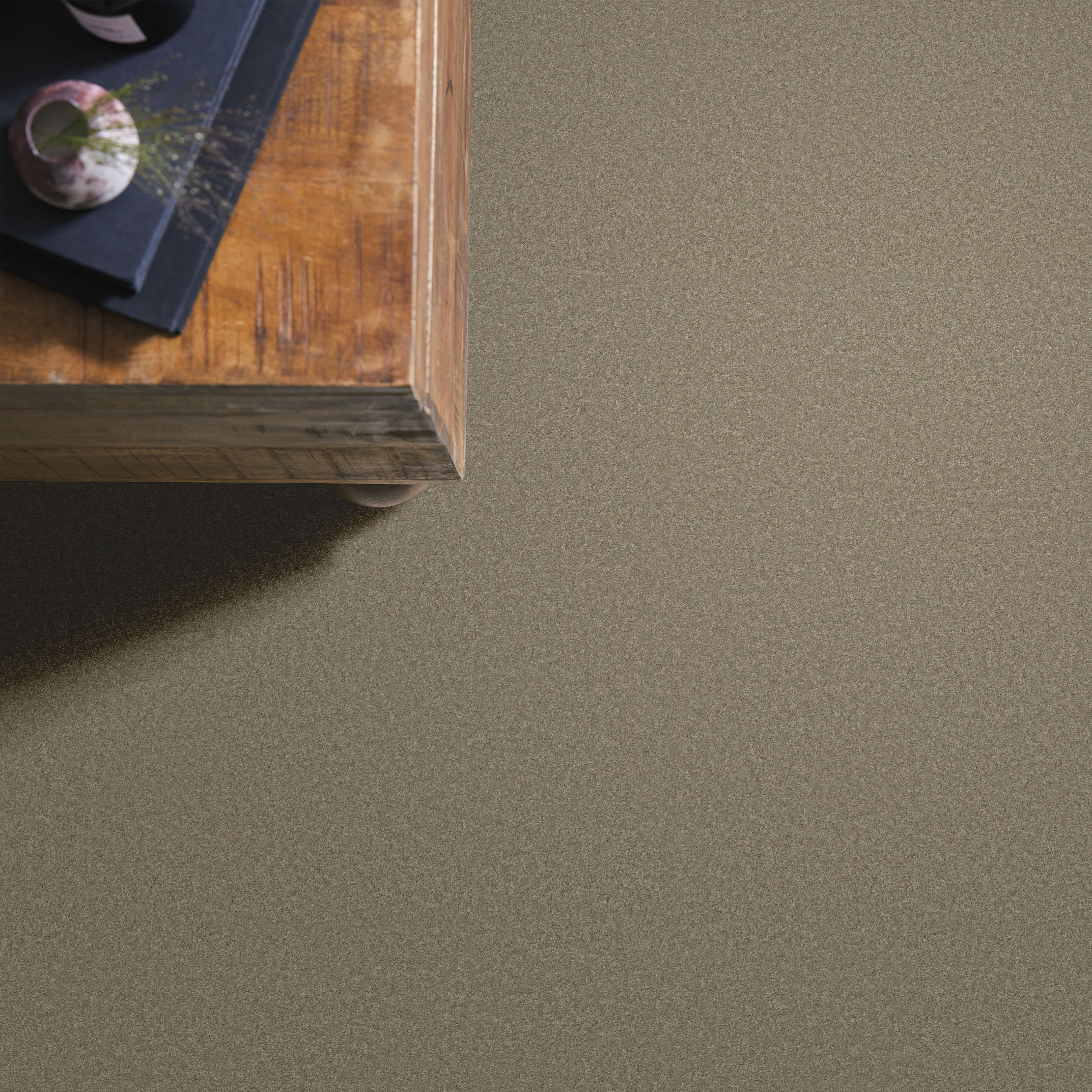 ENDURING CHARM SLATE ROOM