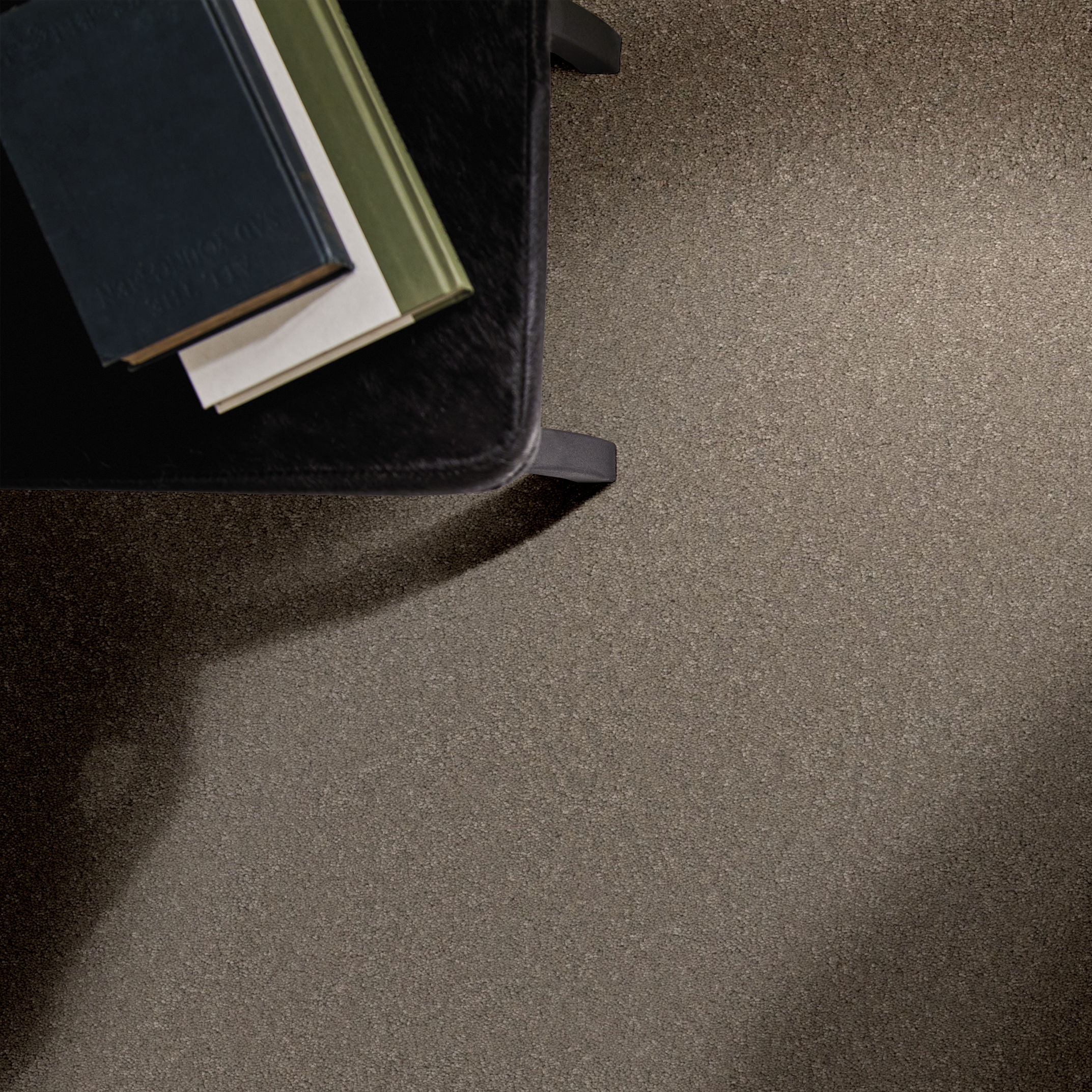 ENDURING CHARM ATMOSPHERE ROOM