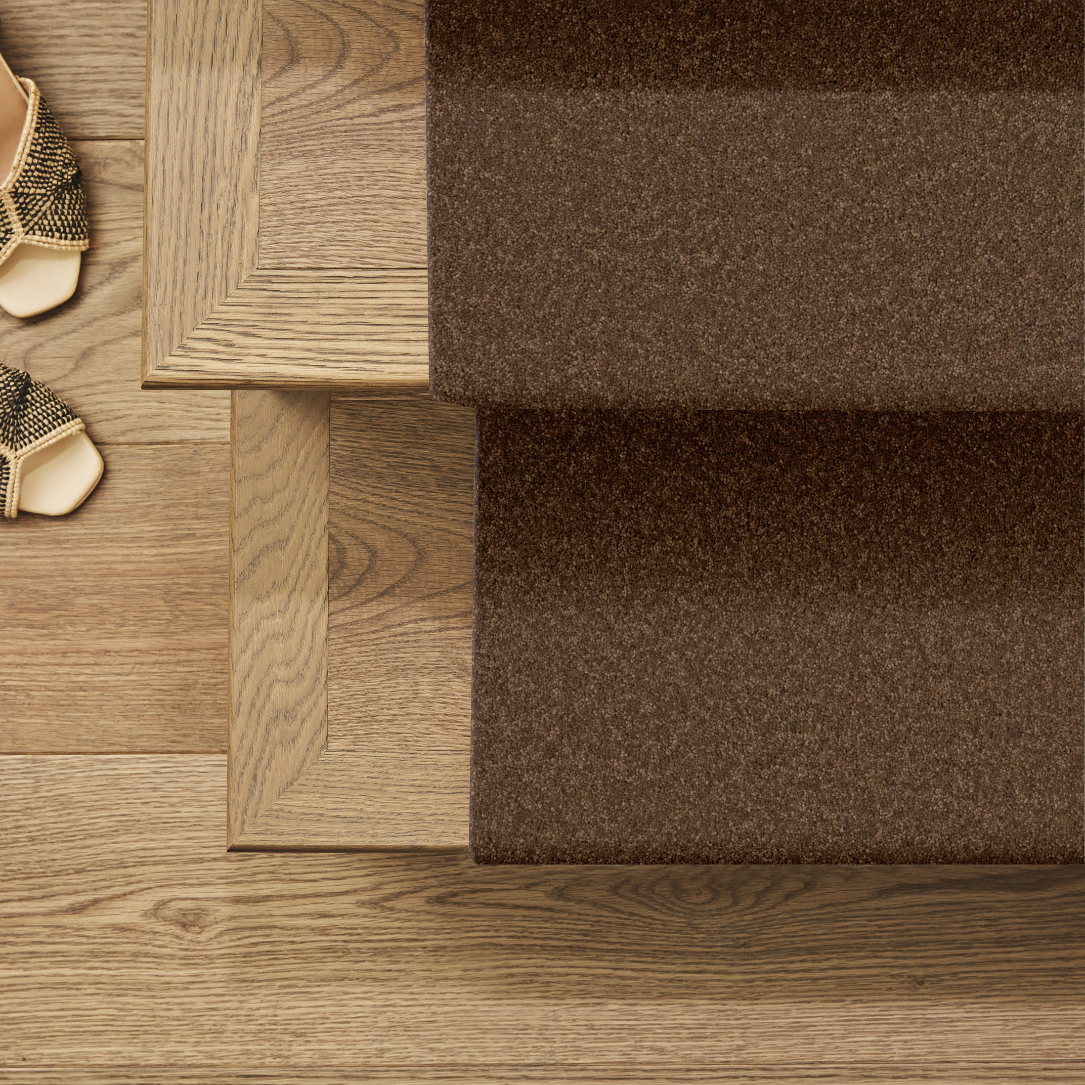 ENDURING CHARM BRONCO ROOM