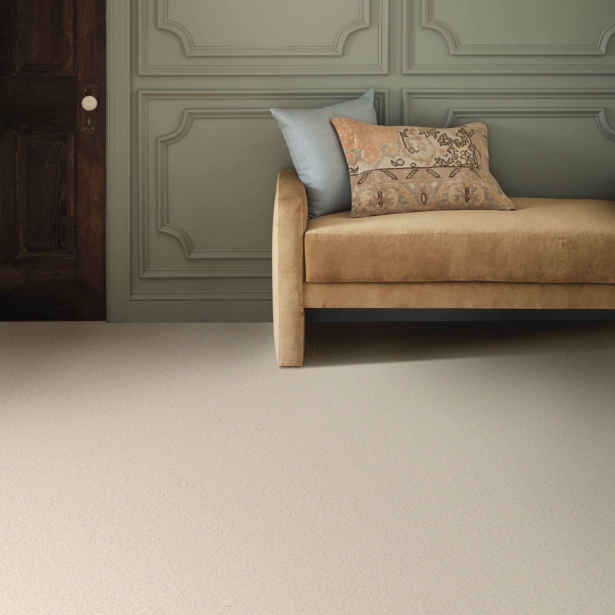 ELEGANT BEAUTY CLOUD ROOM