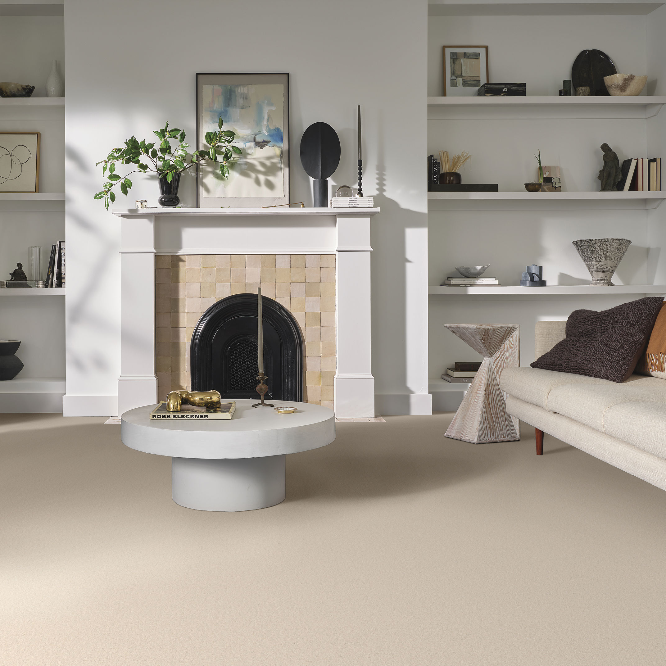 ELEGANT BEAUTY ANGORA ROOM