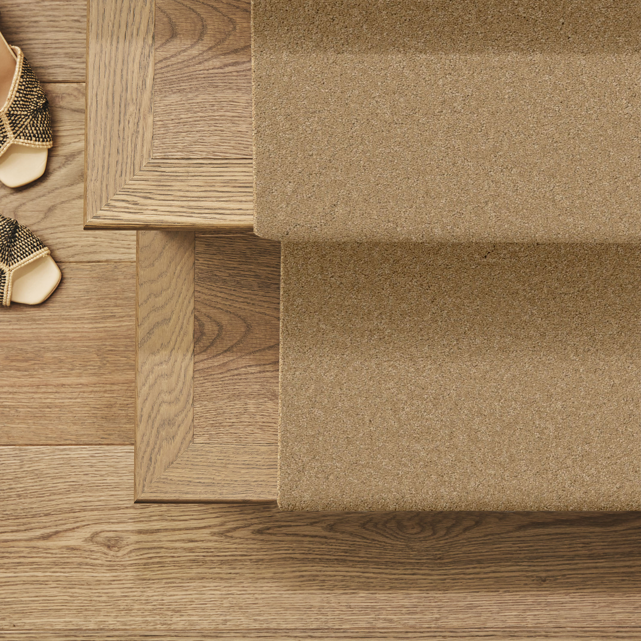 ELEGANT BEAUTY WINTER WHEAT ROOM