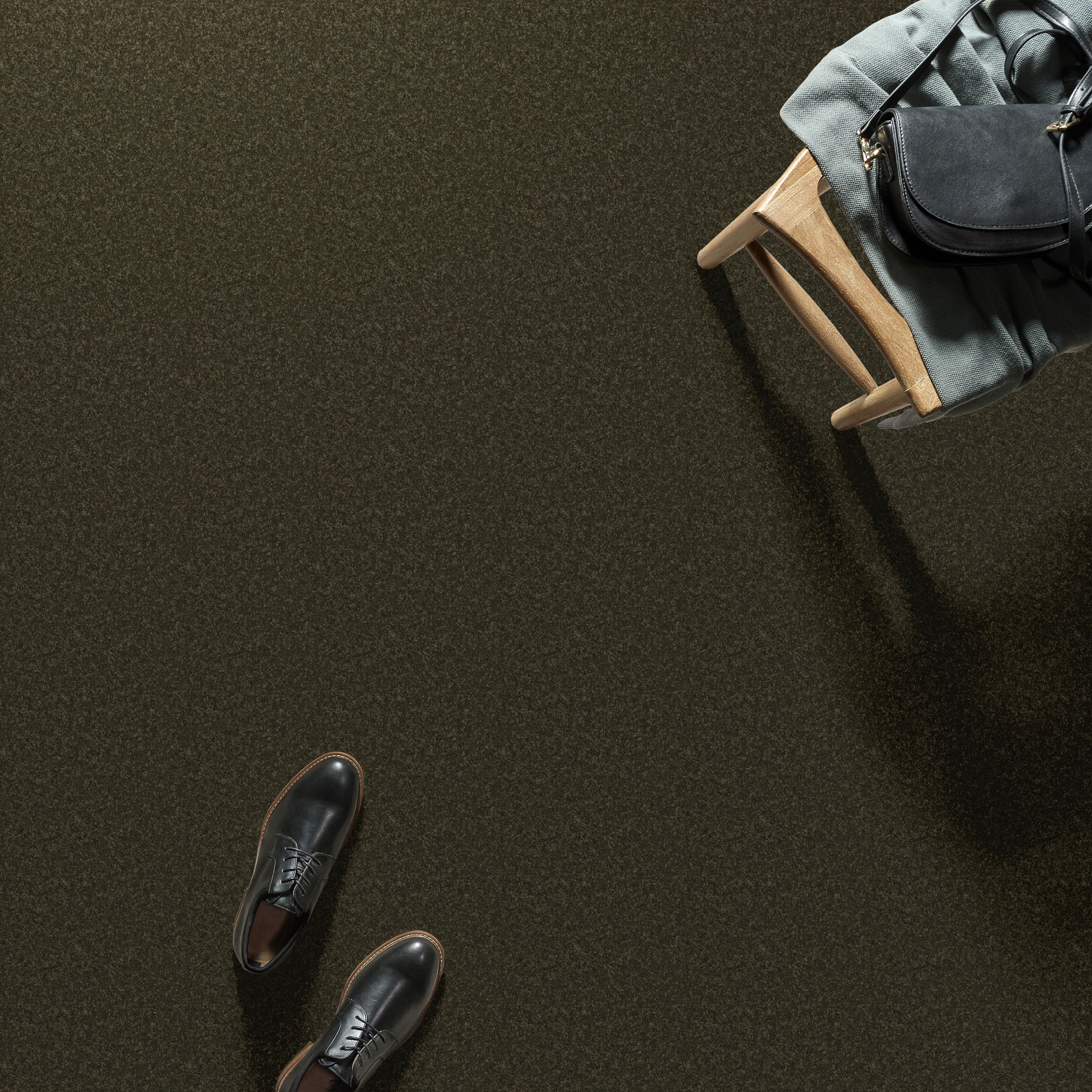 ELEGANT BEAUTY DARK OLIVE ROOM