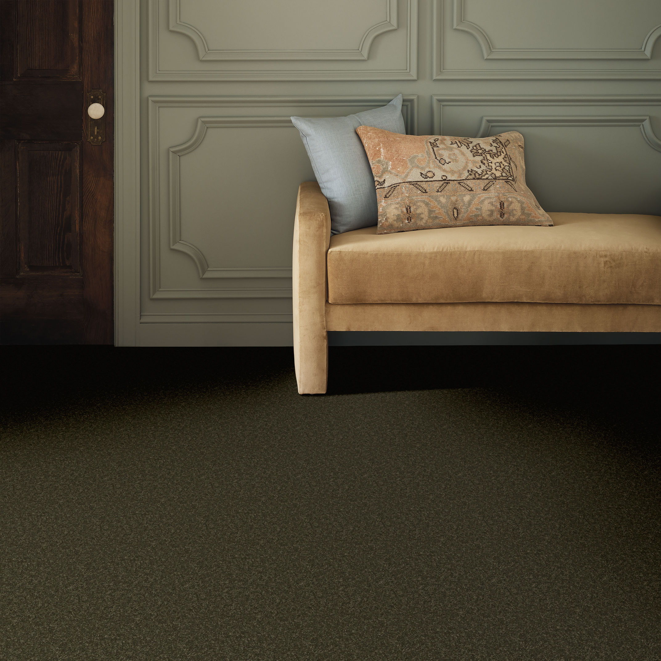 ELEGANT BEAUTY DARK OLIVE ROOM