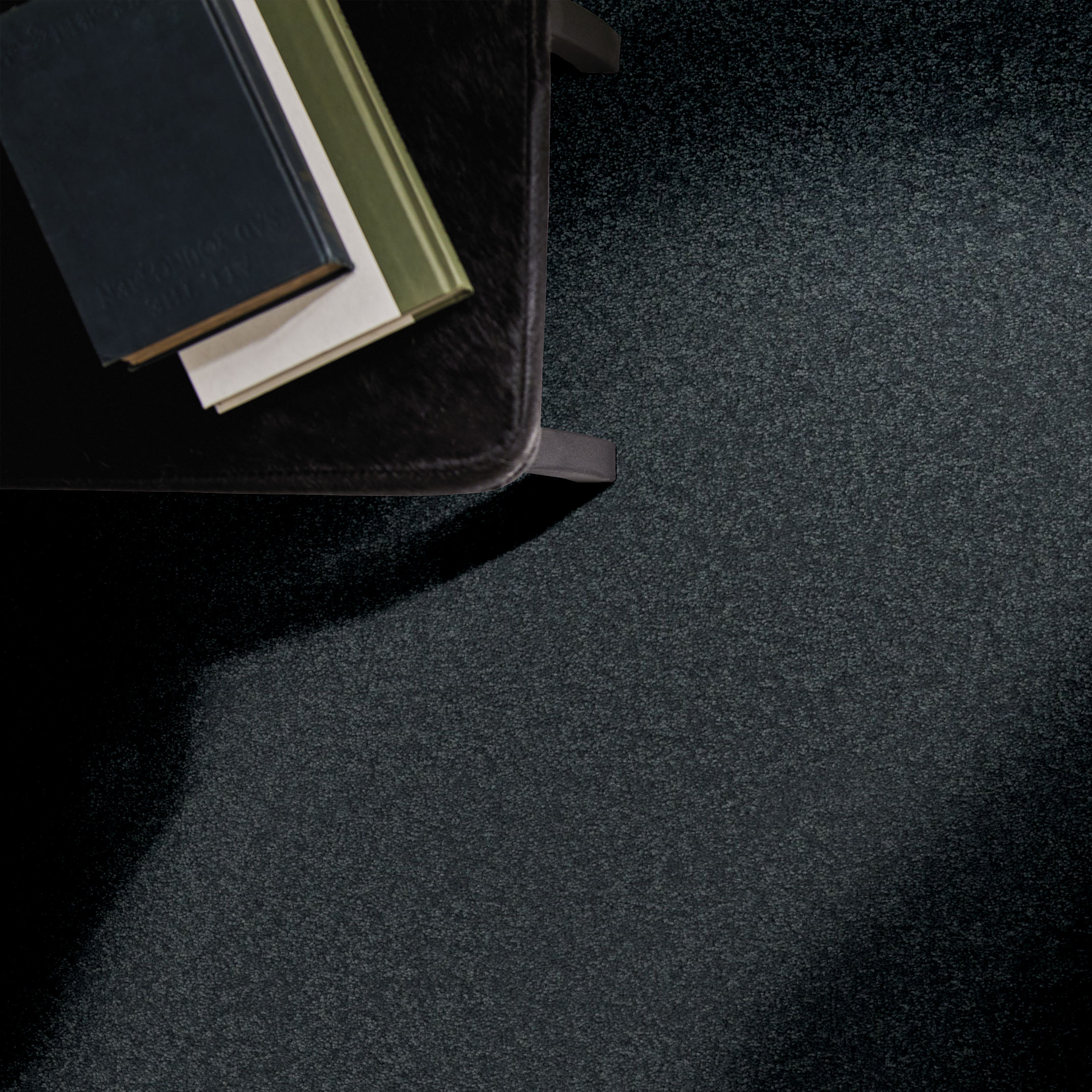 ELEGANT BEAUTY INDIGO ROOM