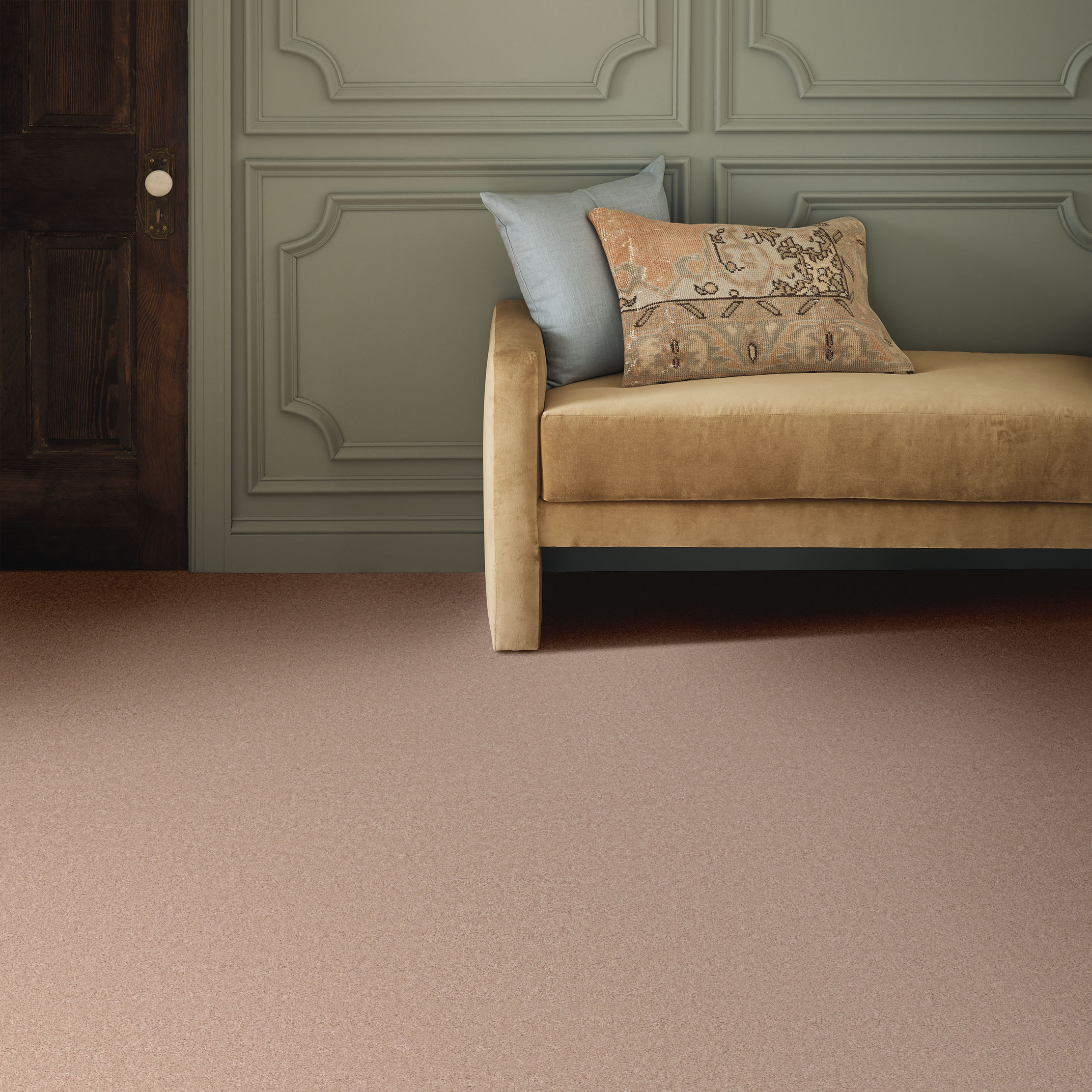 ELEGANT BEAUTY APRICOT ICE ROOM