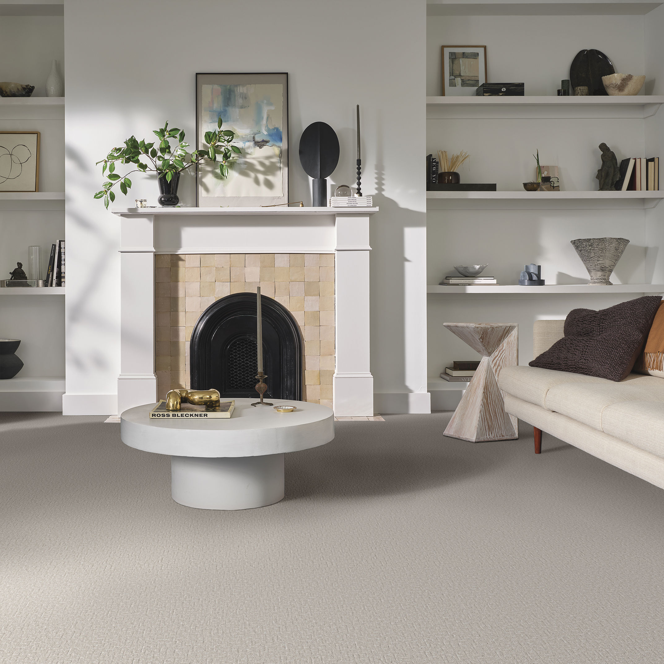 KNICKKNACK TIMID WHITE ROOM