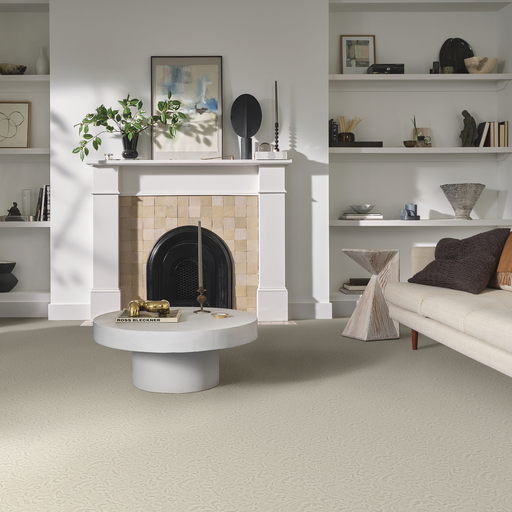 CHARISMATIC FLORA ROOM