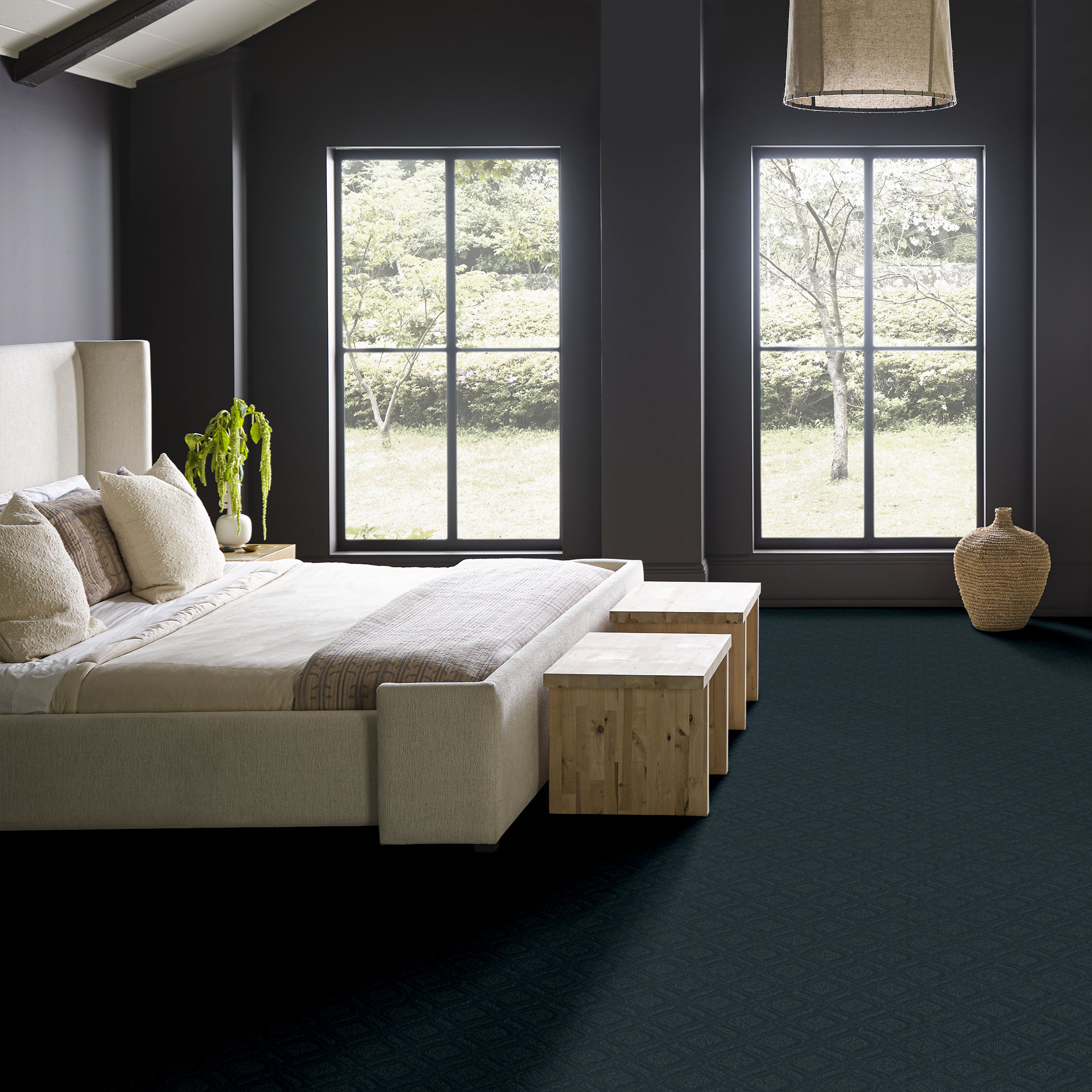 EXPRESSIVE PACIFIC OASIS ROOM