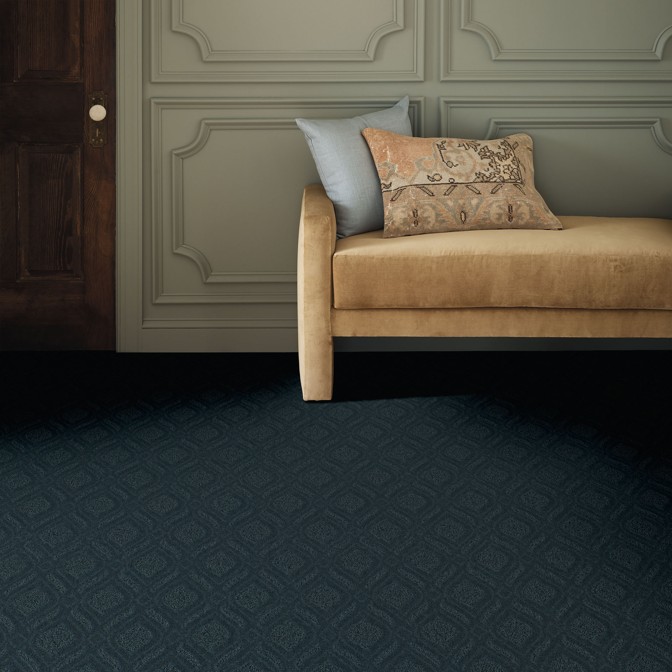 EXPRESSIVE PACIFIC OASIS ROOM