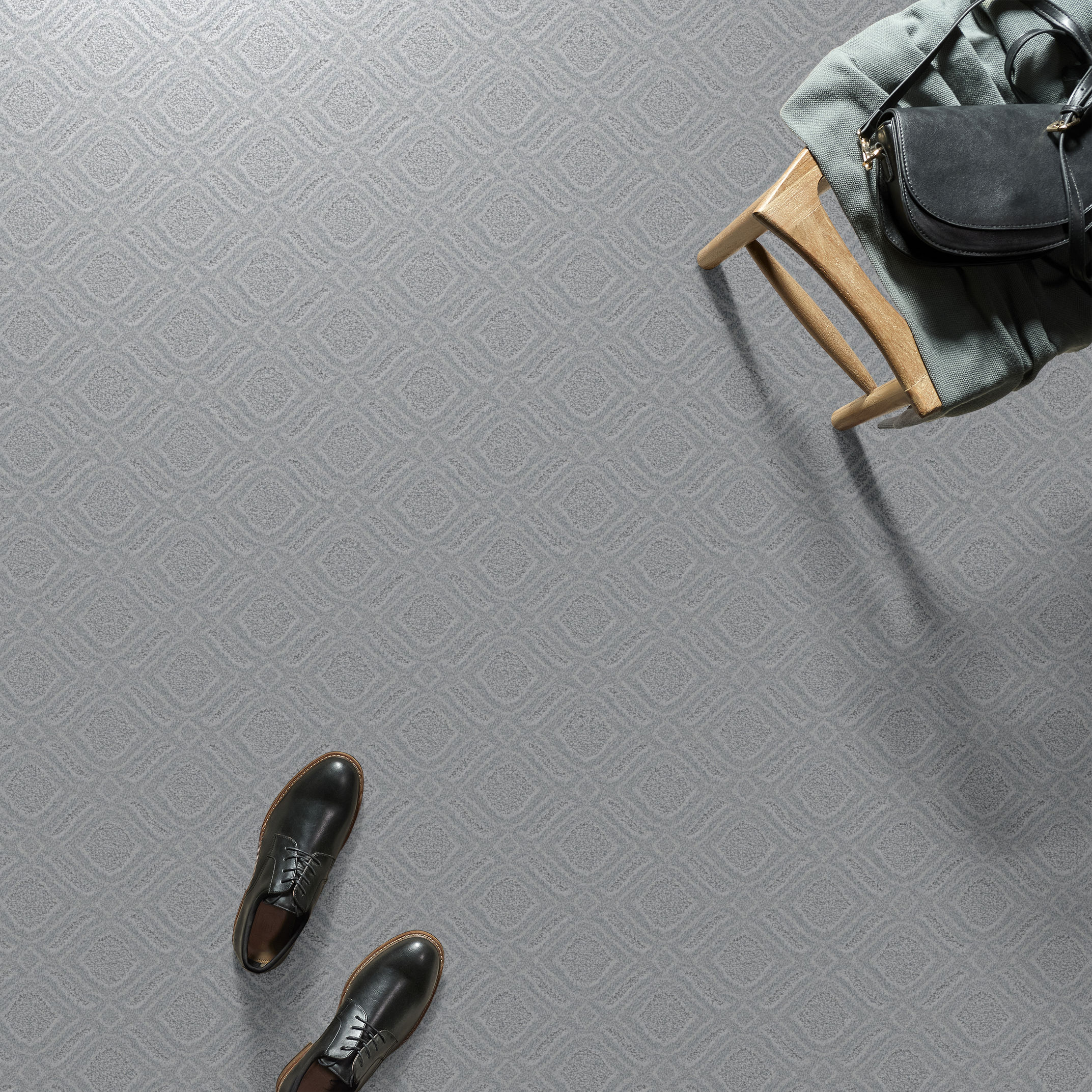 EXPRESSIVE ETHEREAL ROOM