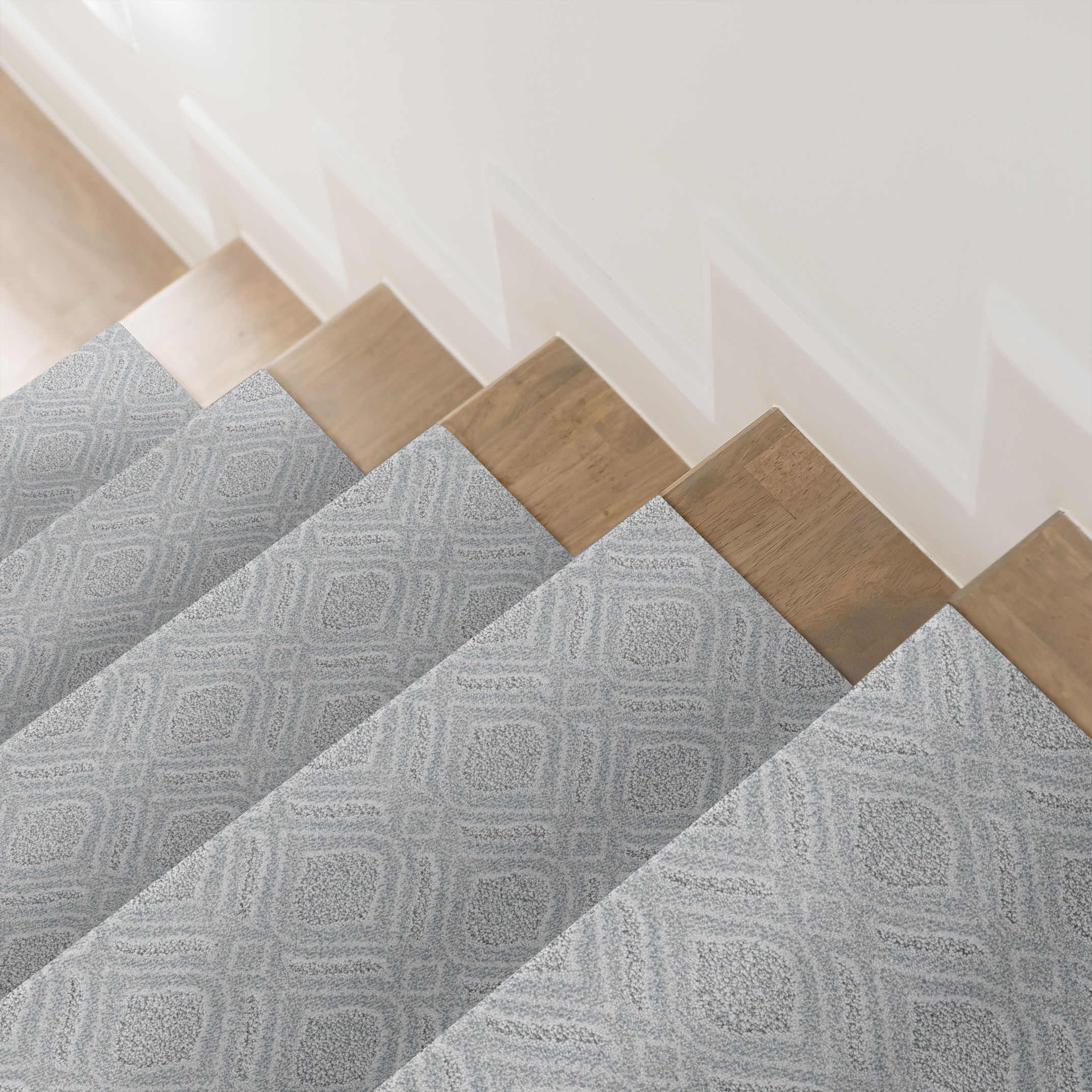 EXPRESSIVE ETHEREAL ROOM