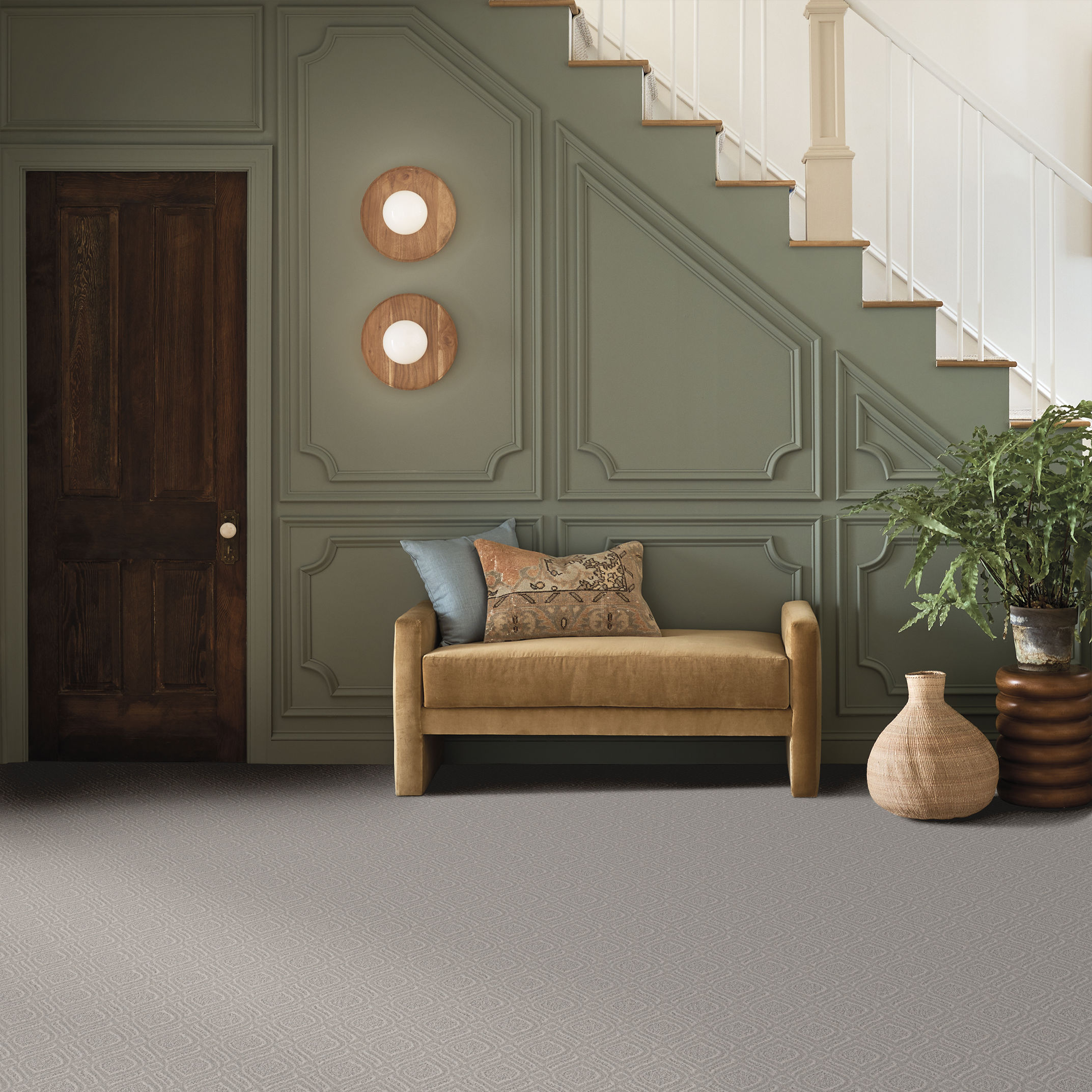 EXPRESSIVE WHITE METAL ROOM