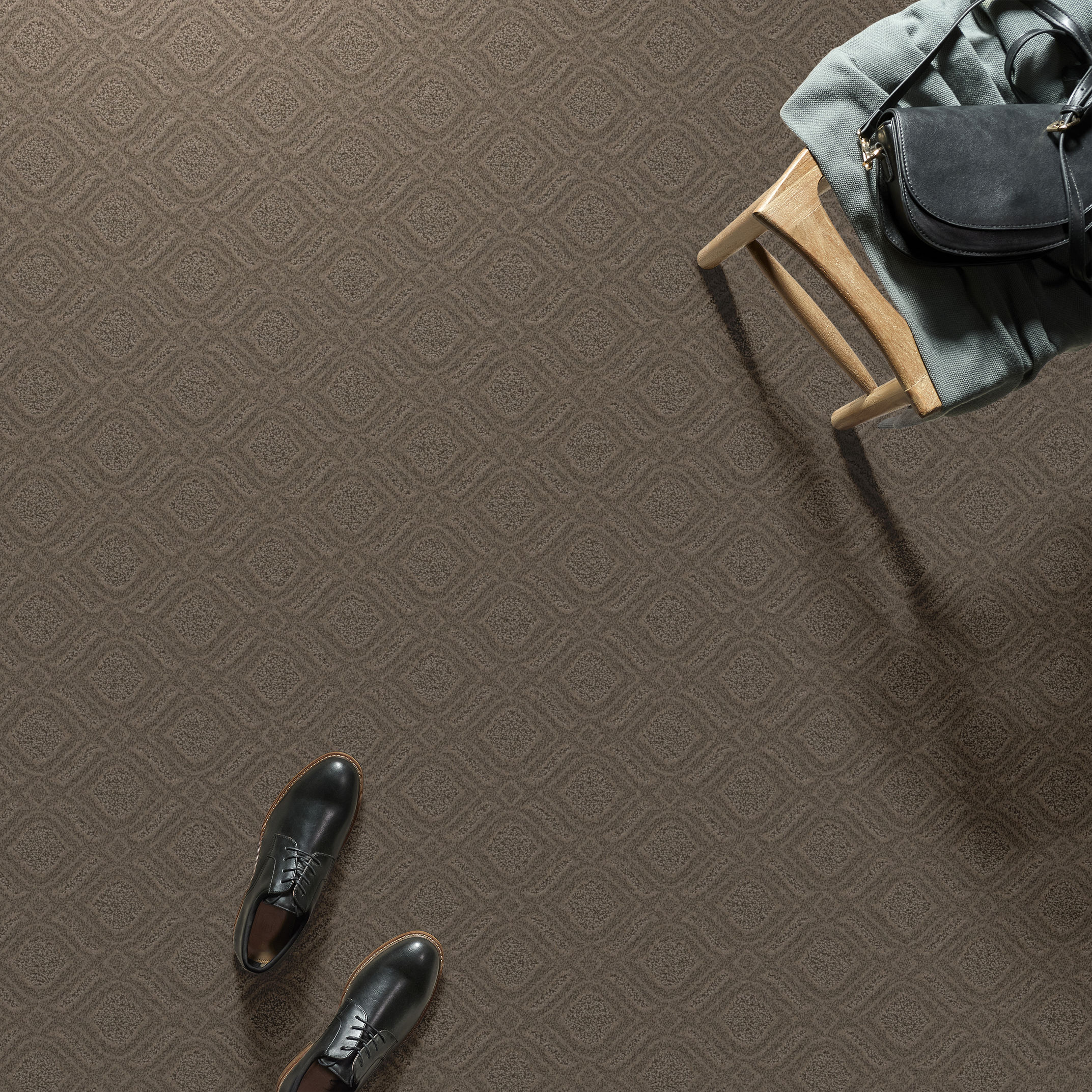 EXPRESSIVE ARROWHEAD ROOM