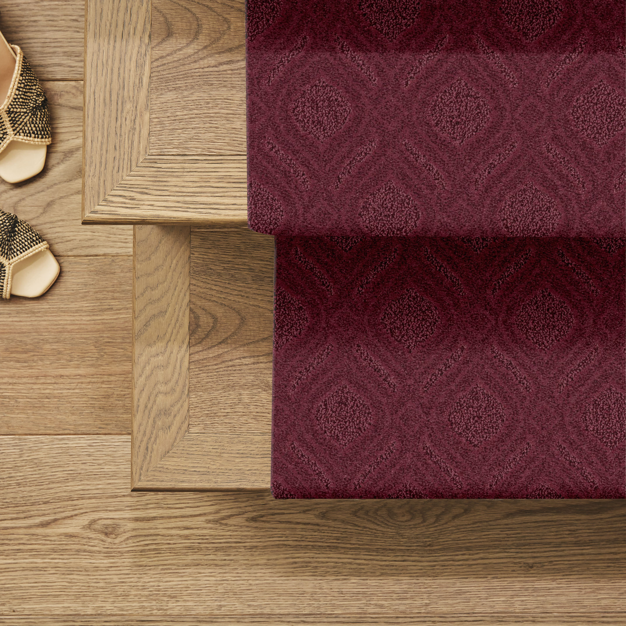 EXPRESSIVE MIXED BERRIES ROOM