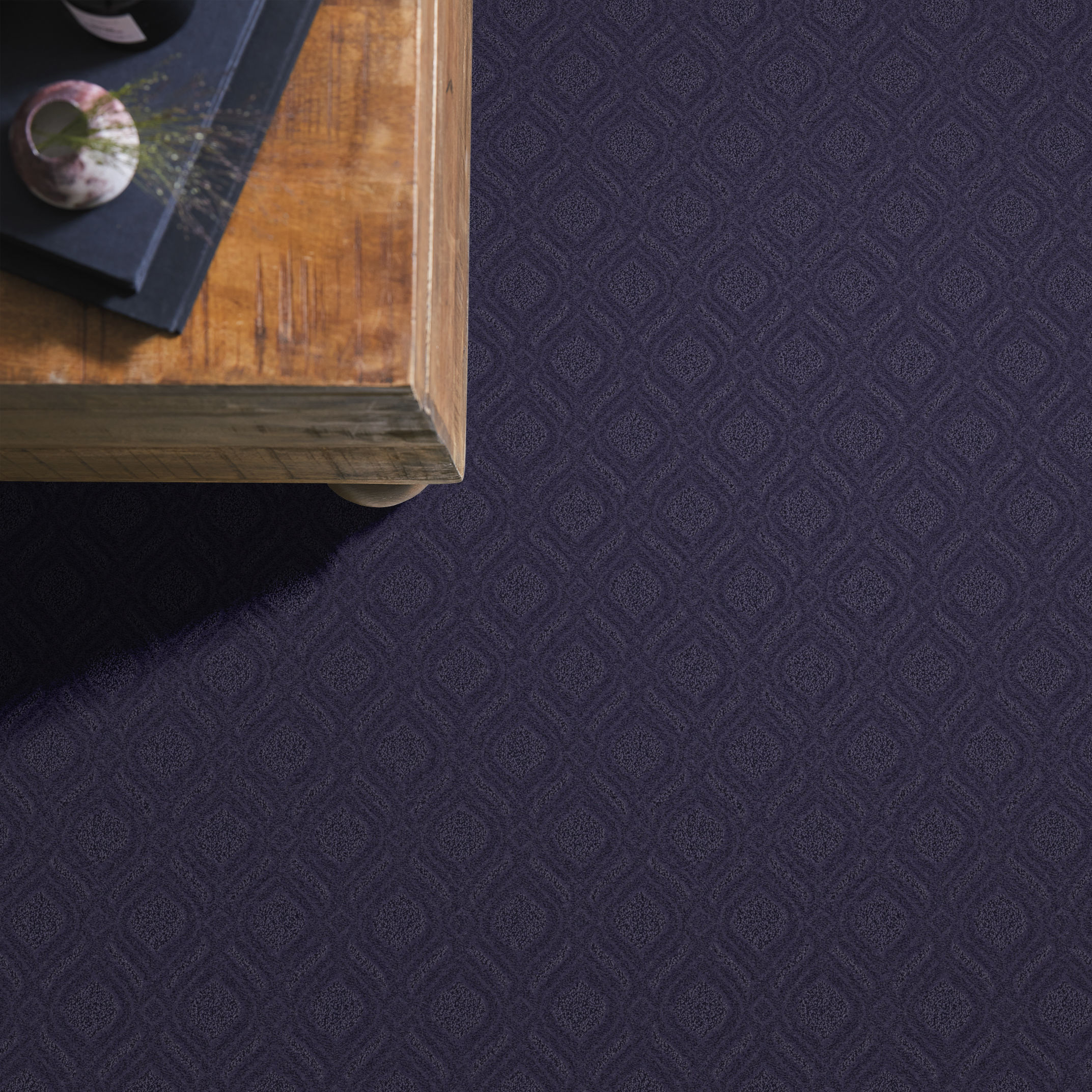 EXPRESSIVE DARK LILAC ROOM