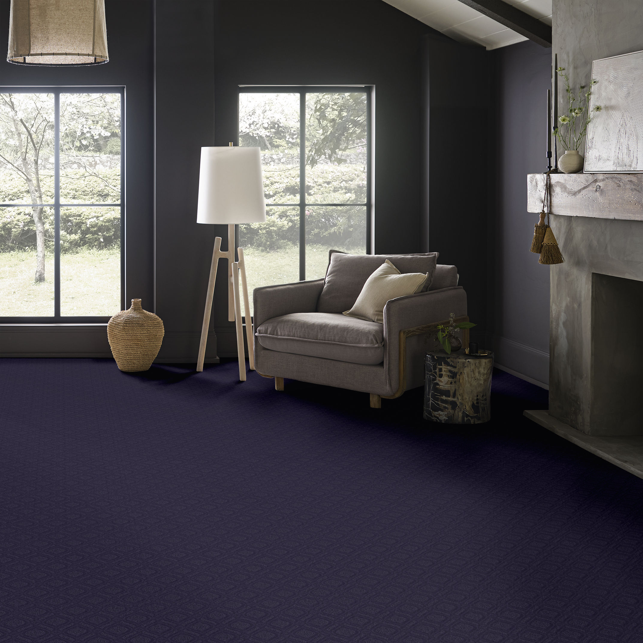 EXPRESSIVE DARK LILAC ROOM