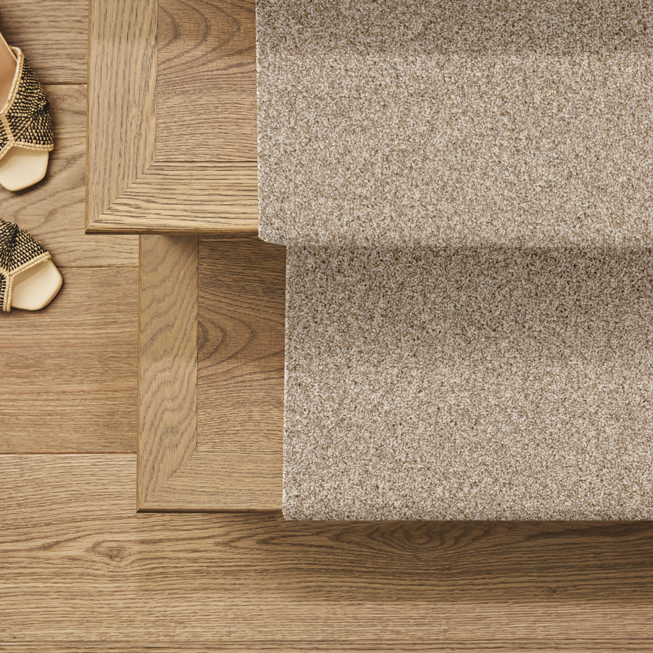 VIA NOVA BEACH GRASS ROOM