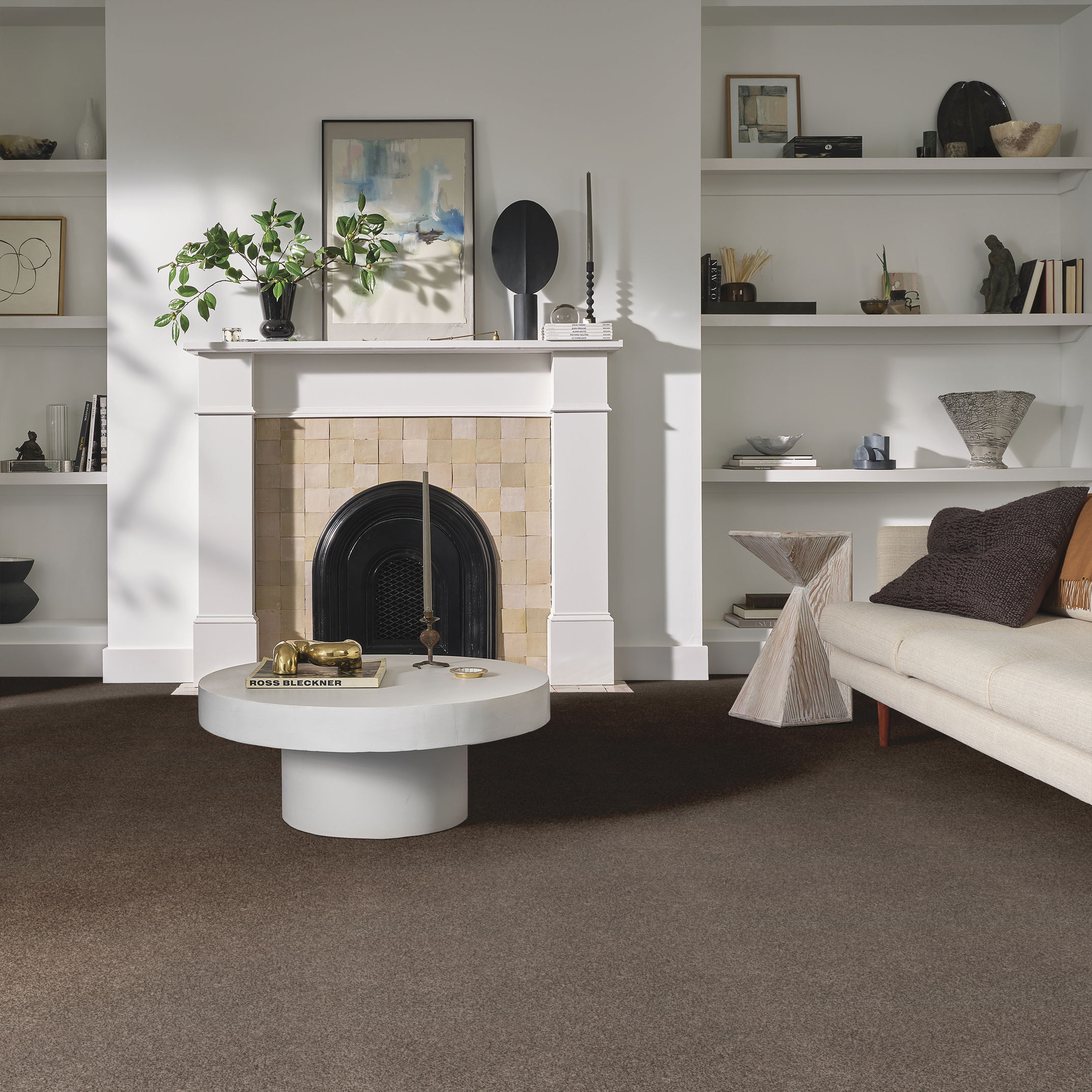 VIA NOVA PALM DESERT ROOM