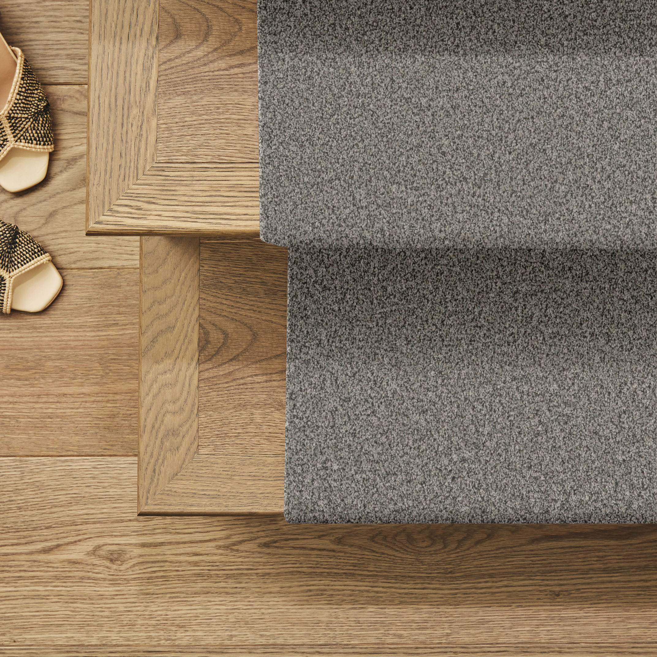 AVALON BAY FLANNEL GRAY ROOM