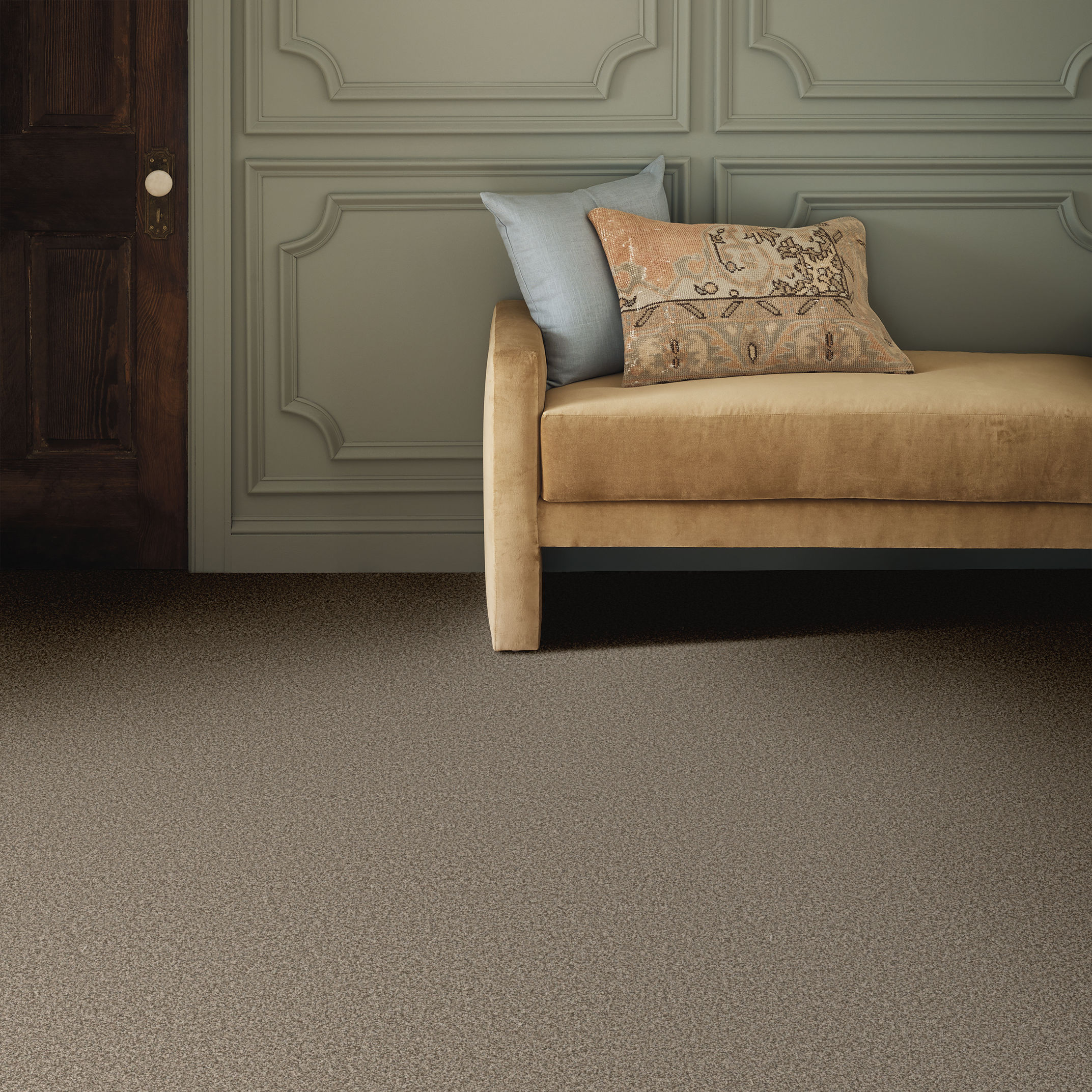 AVALON BAY CHIC TAUPE ROOM