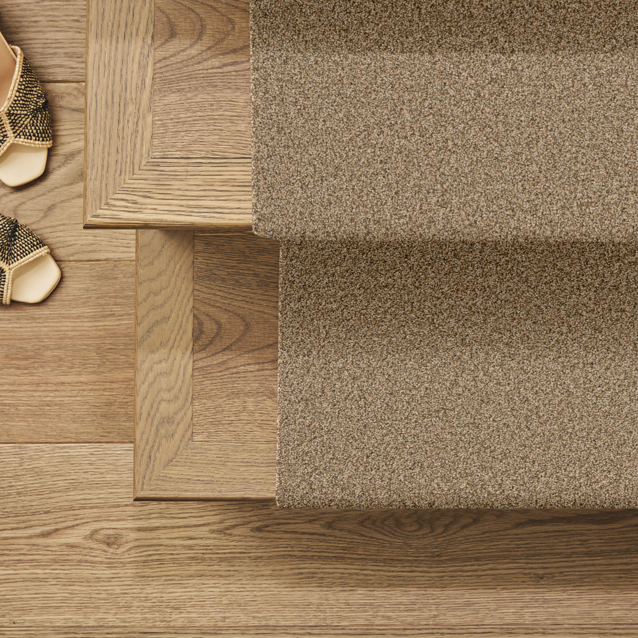 FABULOUS POWDERED GOLD ROOM