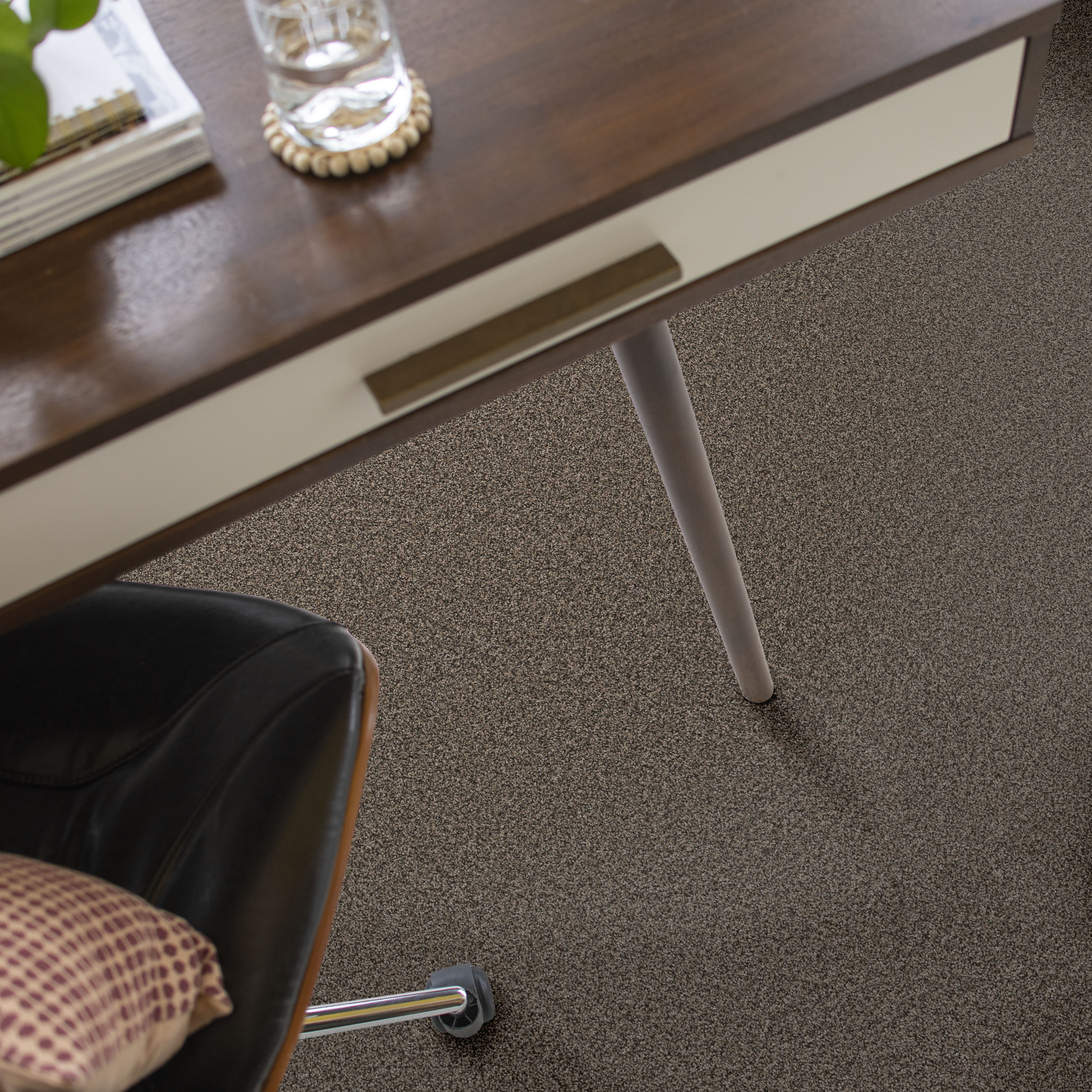 FABULOUS OTTERTAIL ROOM in room