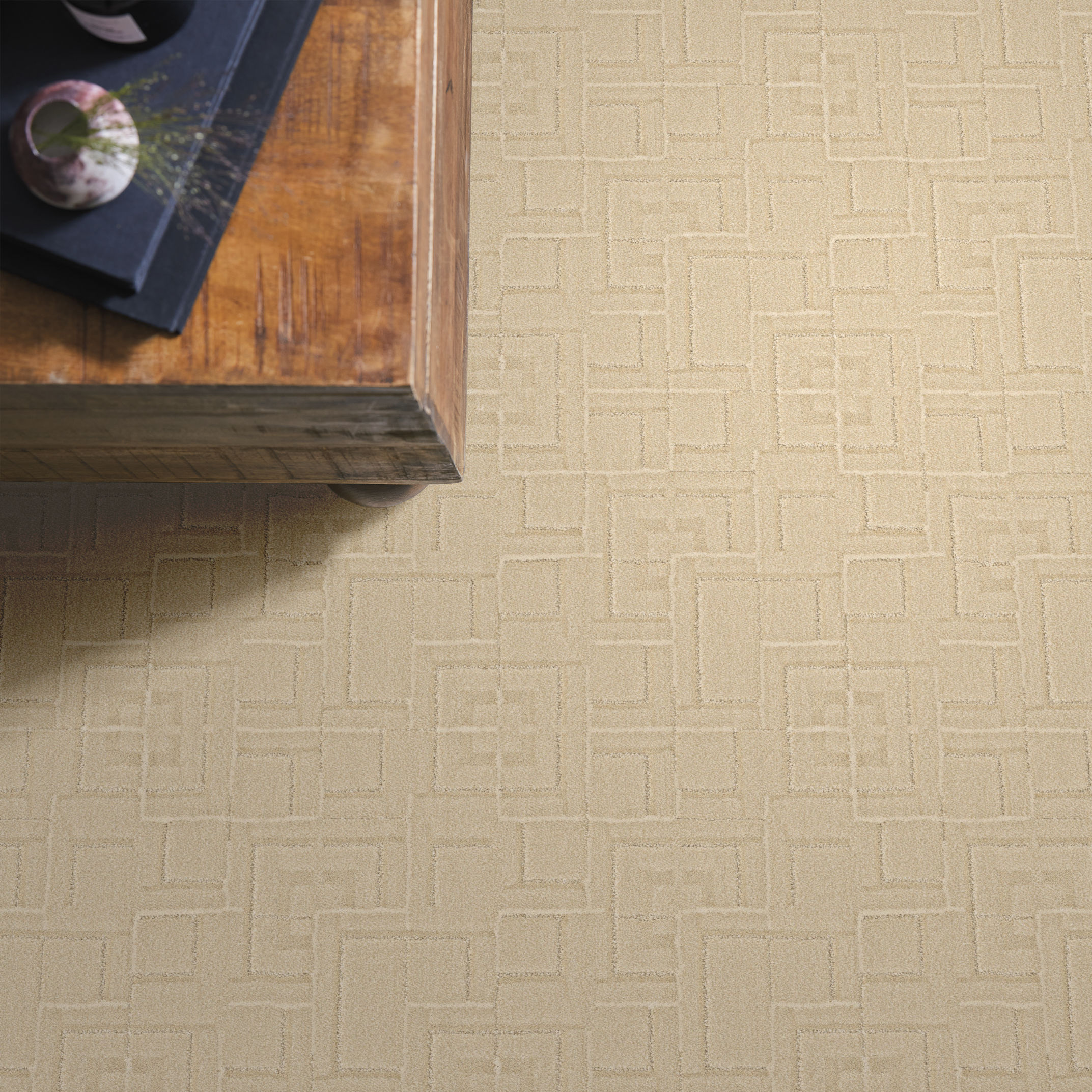 PATH WARM LIGHT ROOM