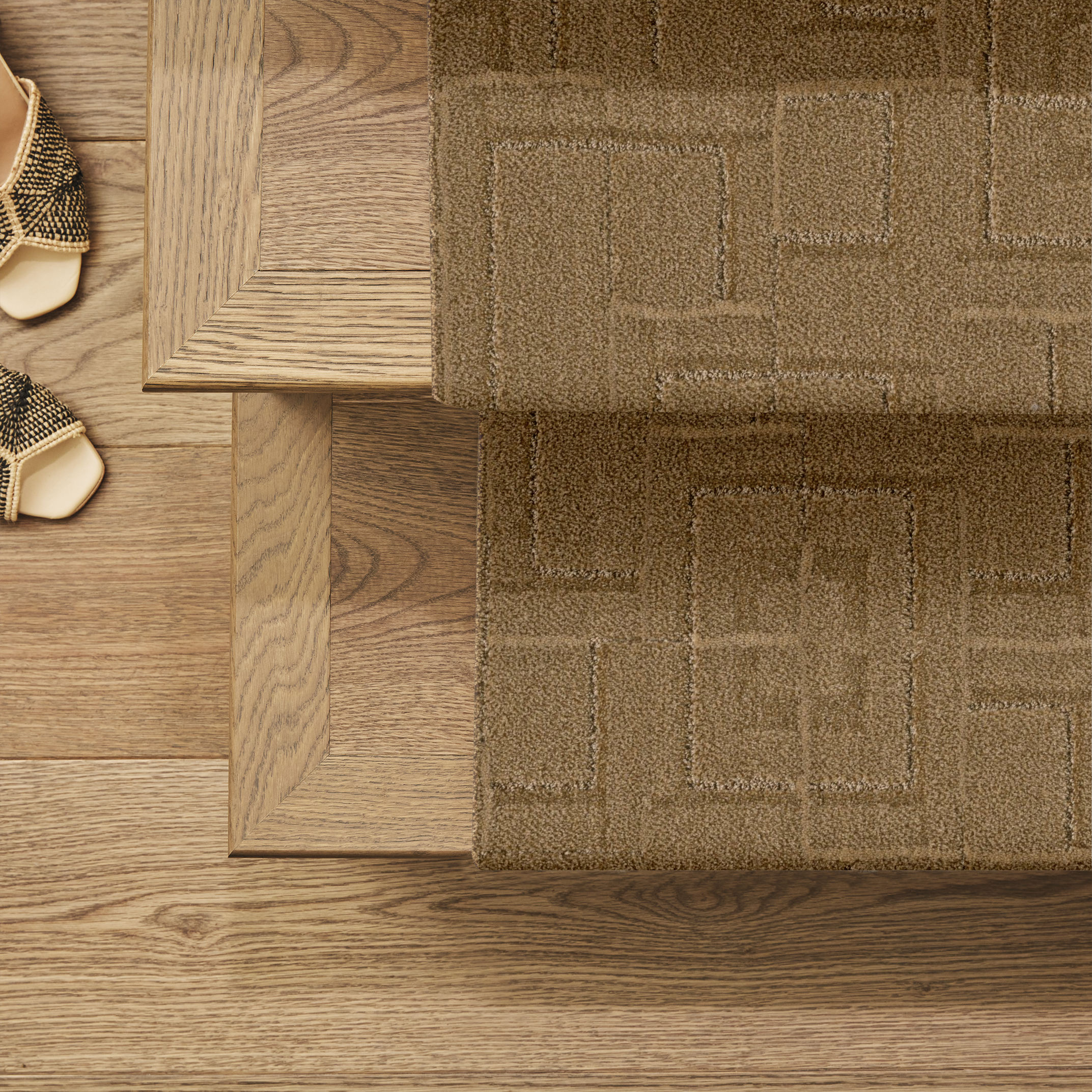 PATH AMBER WAVES ROOM