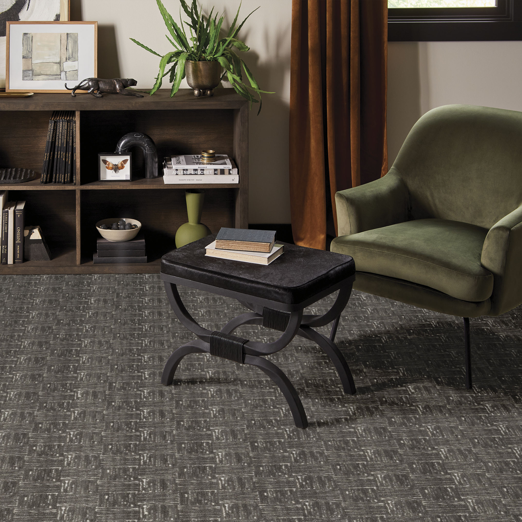 MODERNE LUXURY VELVET ROOM