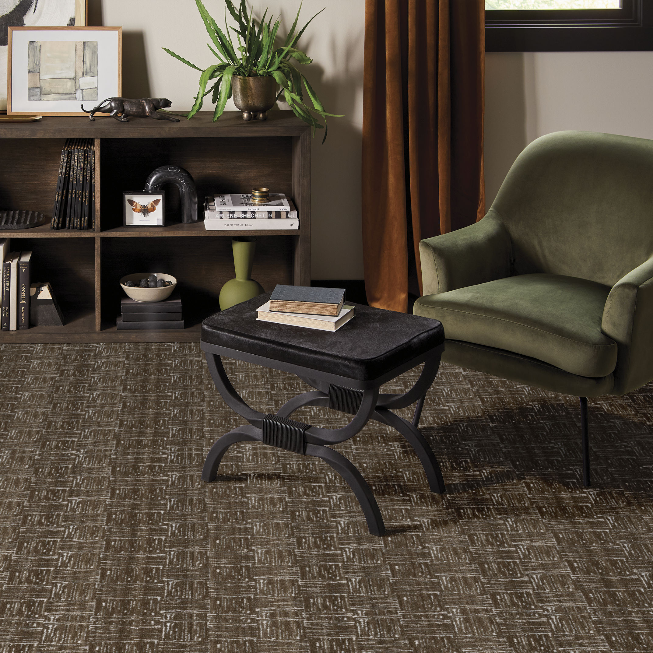 MODERNE LEATHER LUGGAGE ROOM