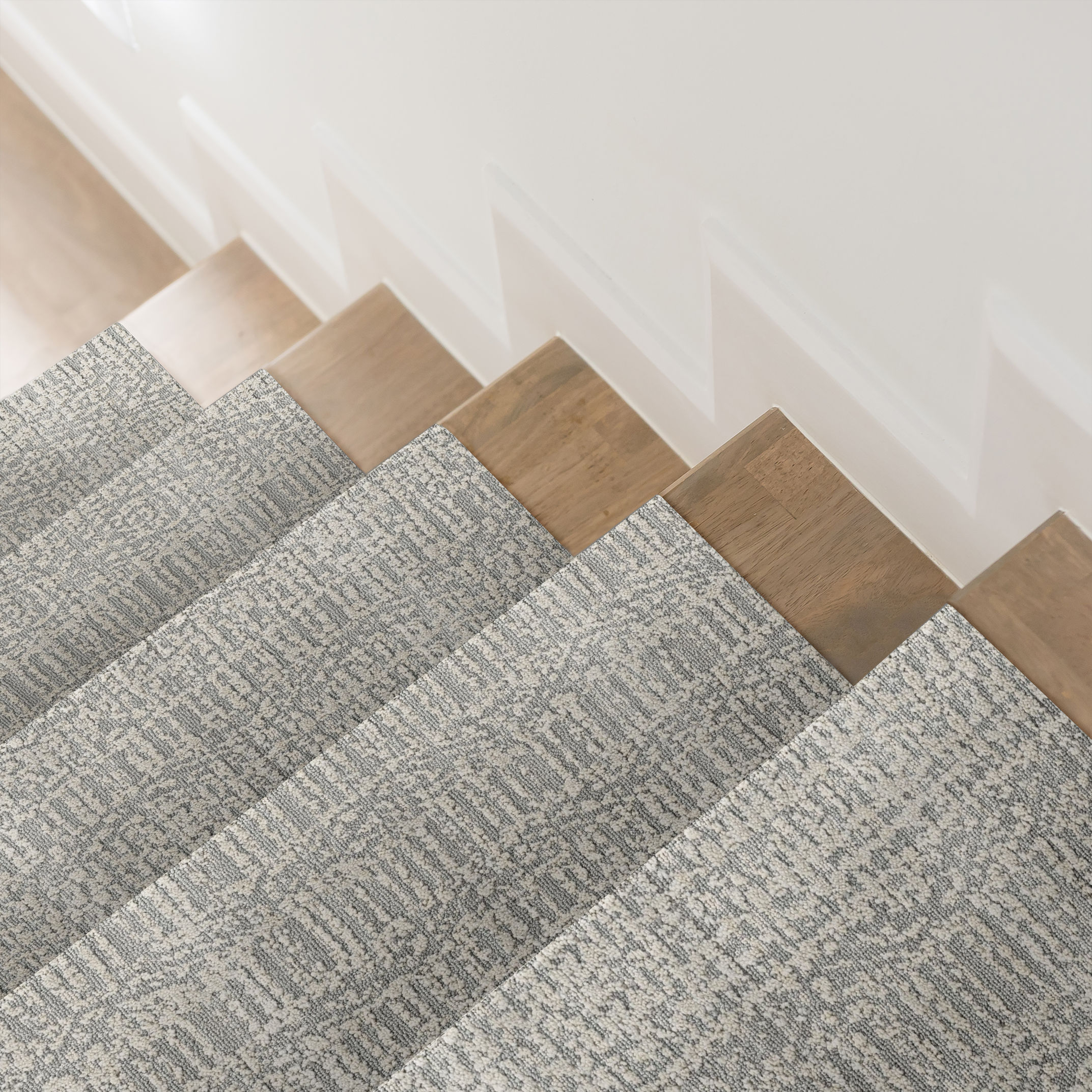 BATIQUE FOUNTAIN SPRAY ROOM