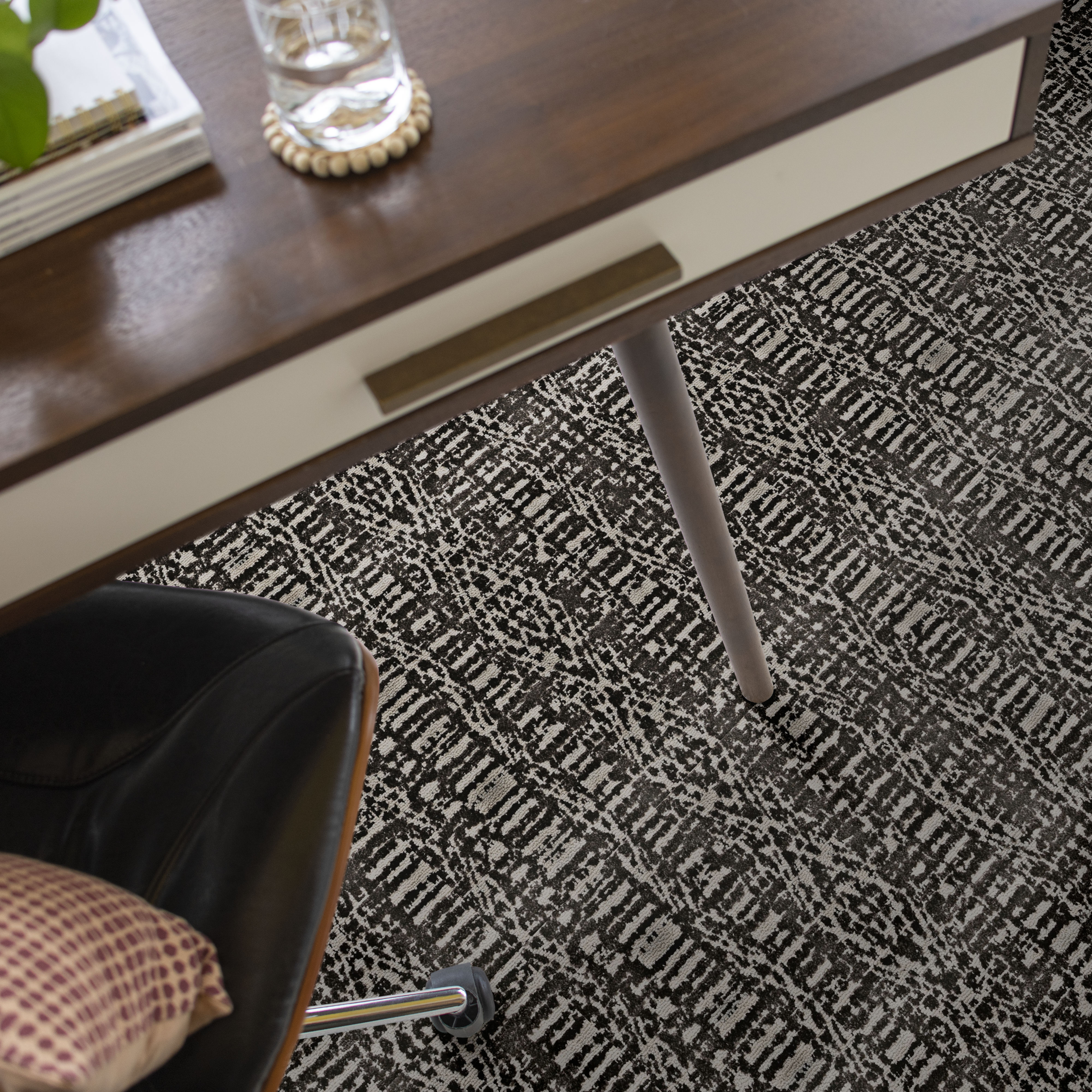 BATIQUE WROUGHT IRON ROOM in room