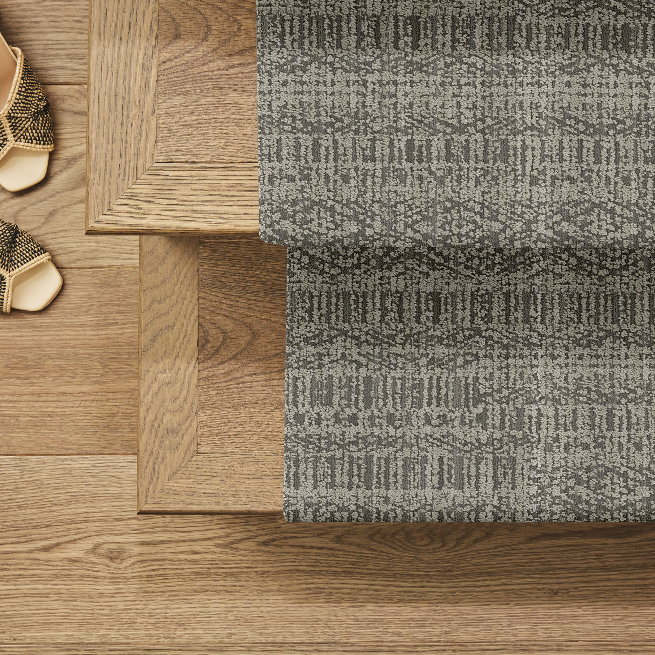 BATIQUE DRIED HERB ROOM