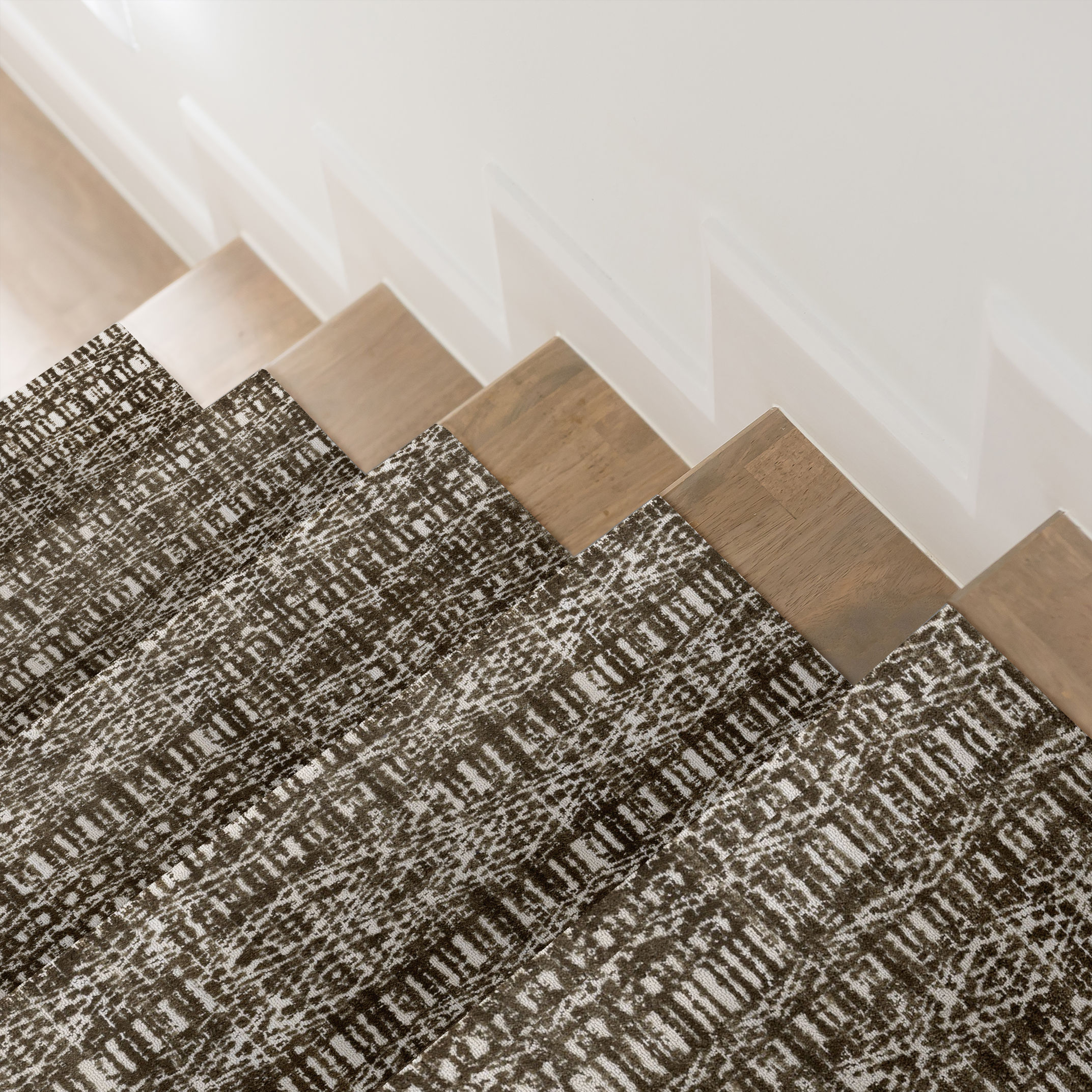 BATIQUE LEATHER LUGGAGE ROOM