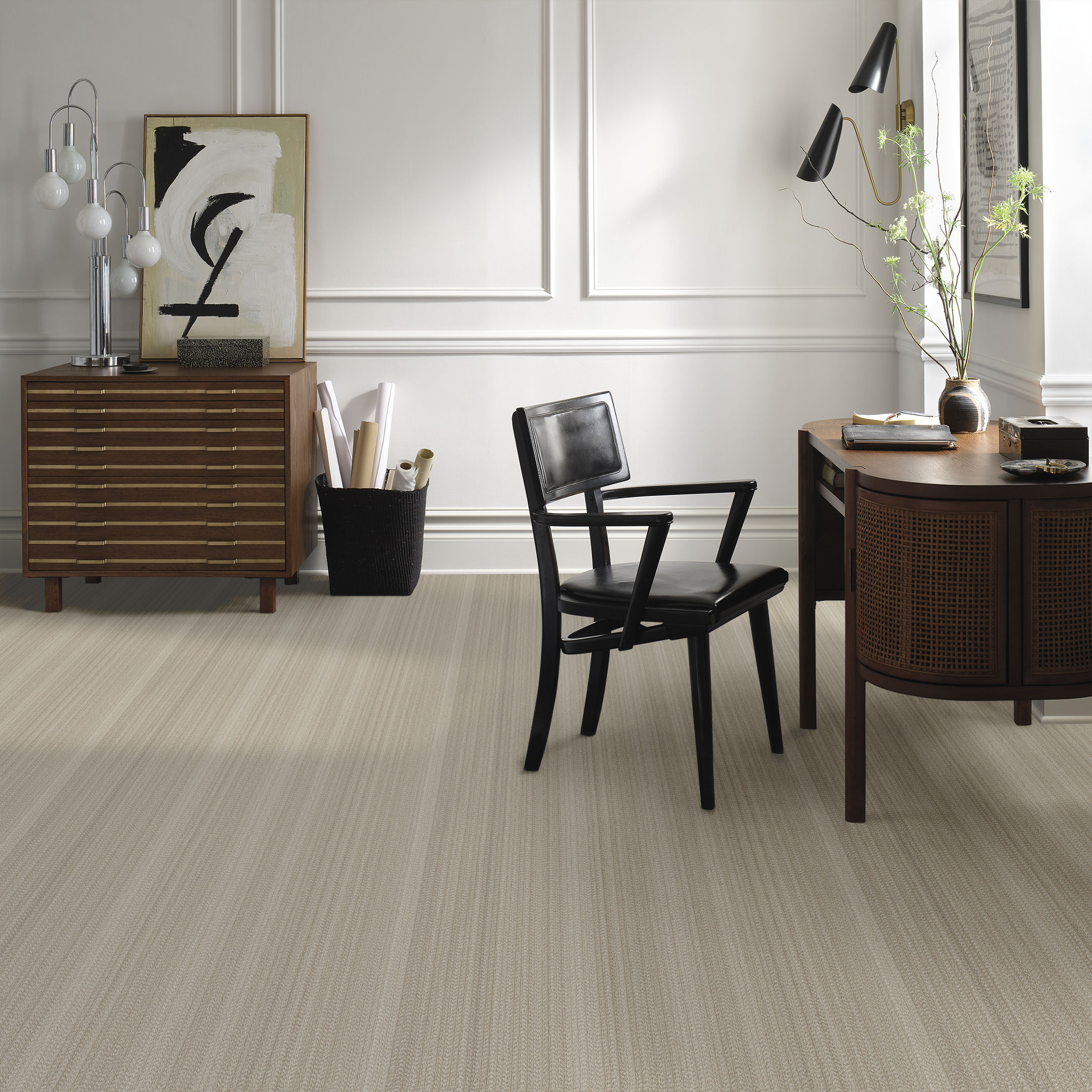 MARQUET CRYSTAL CHANDELIER ROOM