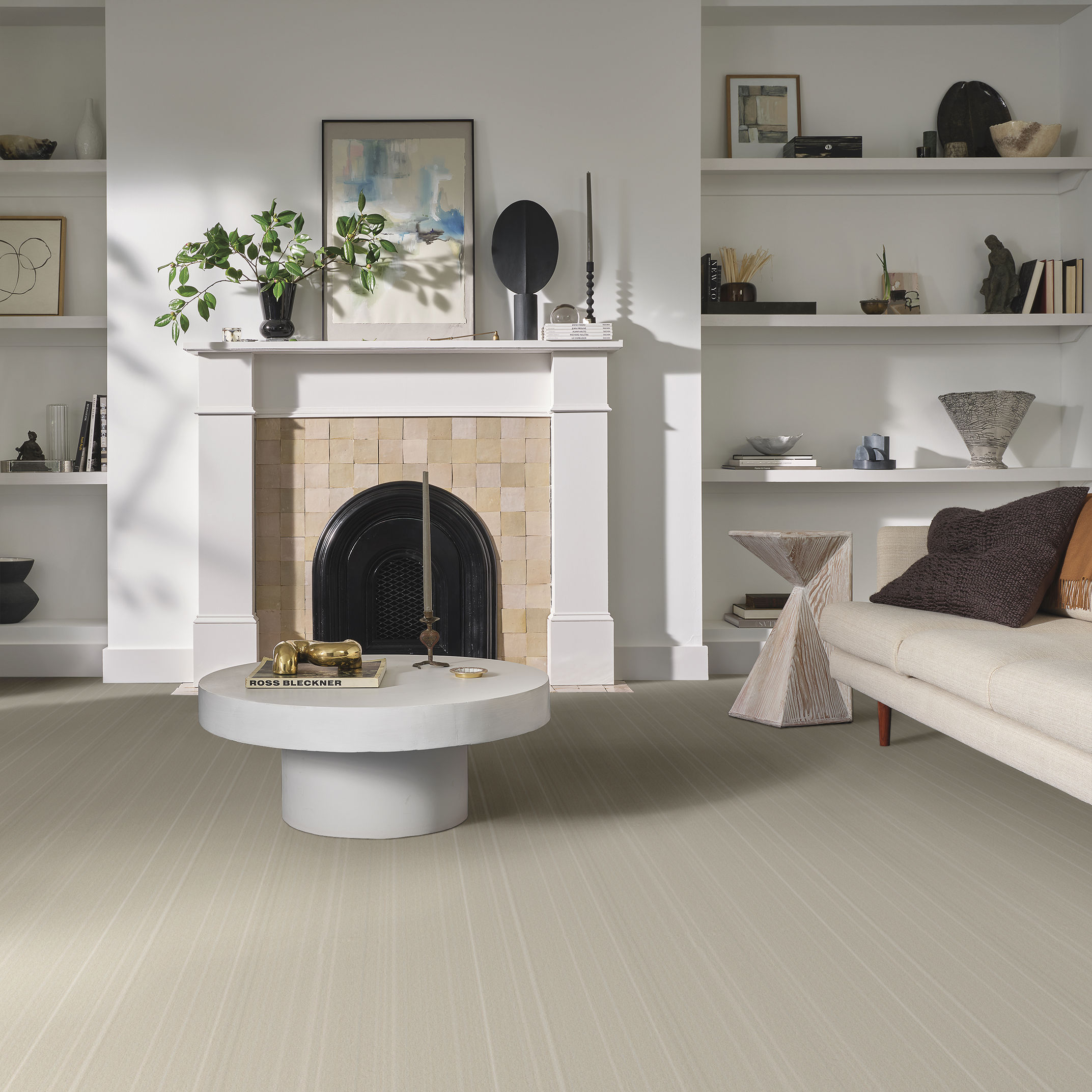 MAGNIFIQUE CRYSTAL CHANDELIER ROOM